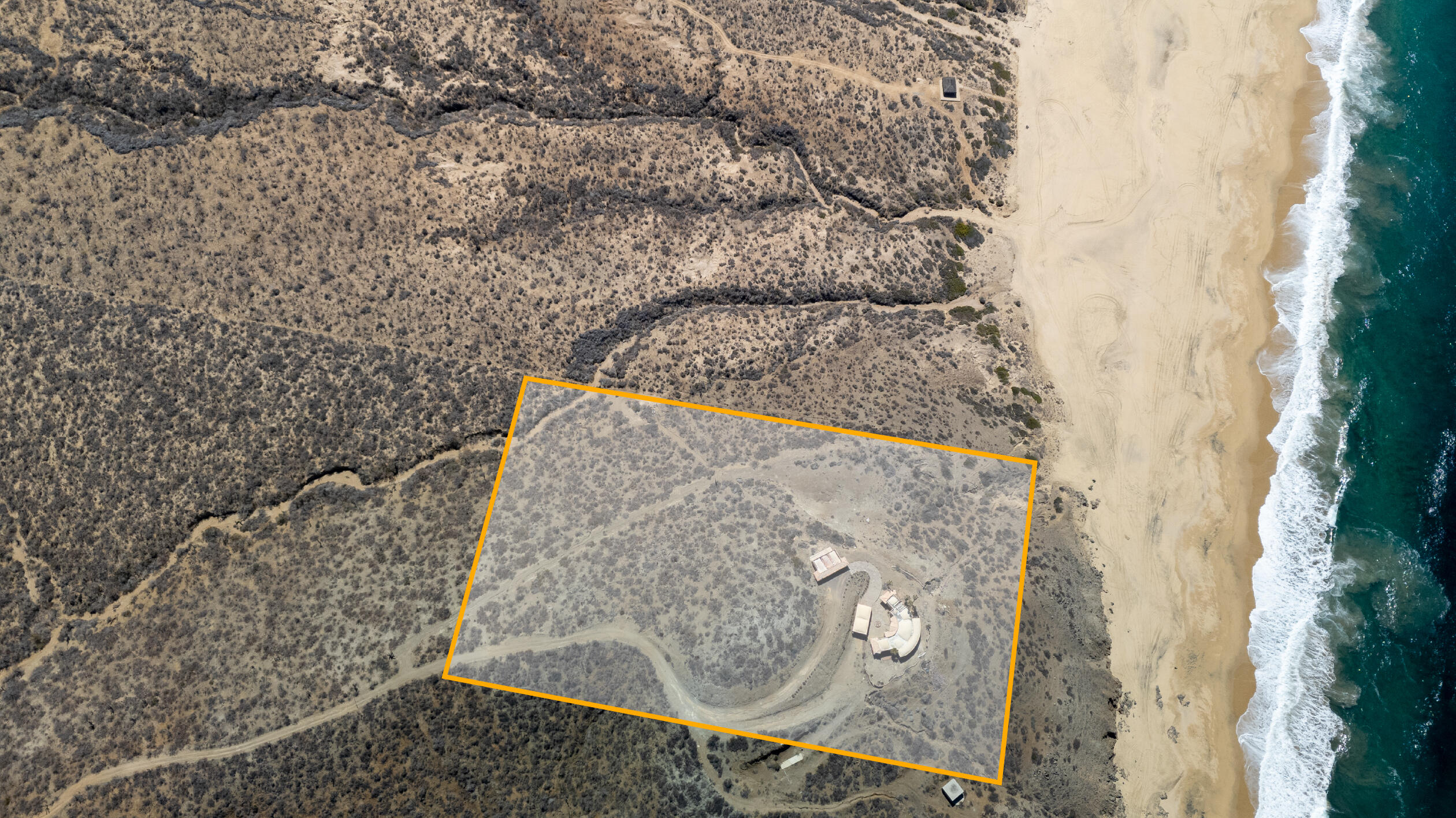 BEACHFRONT Casa Tortuga