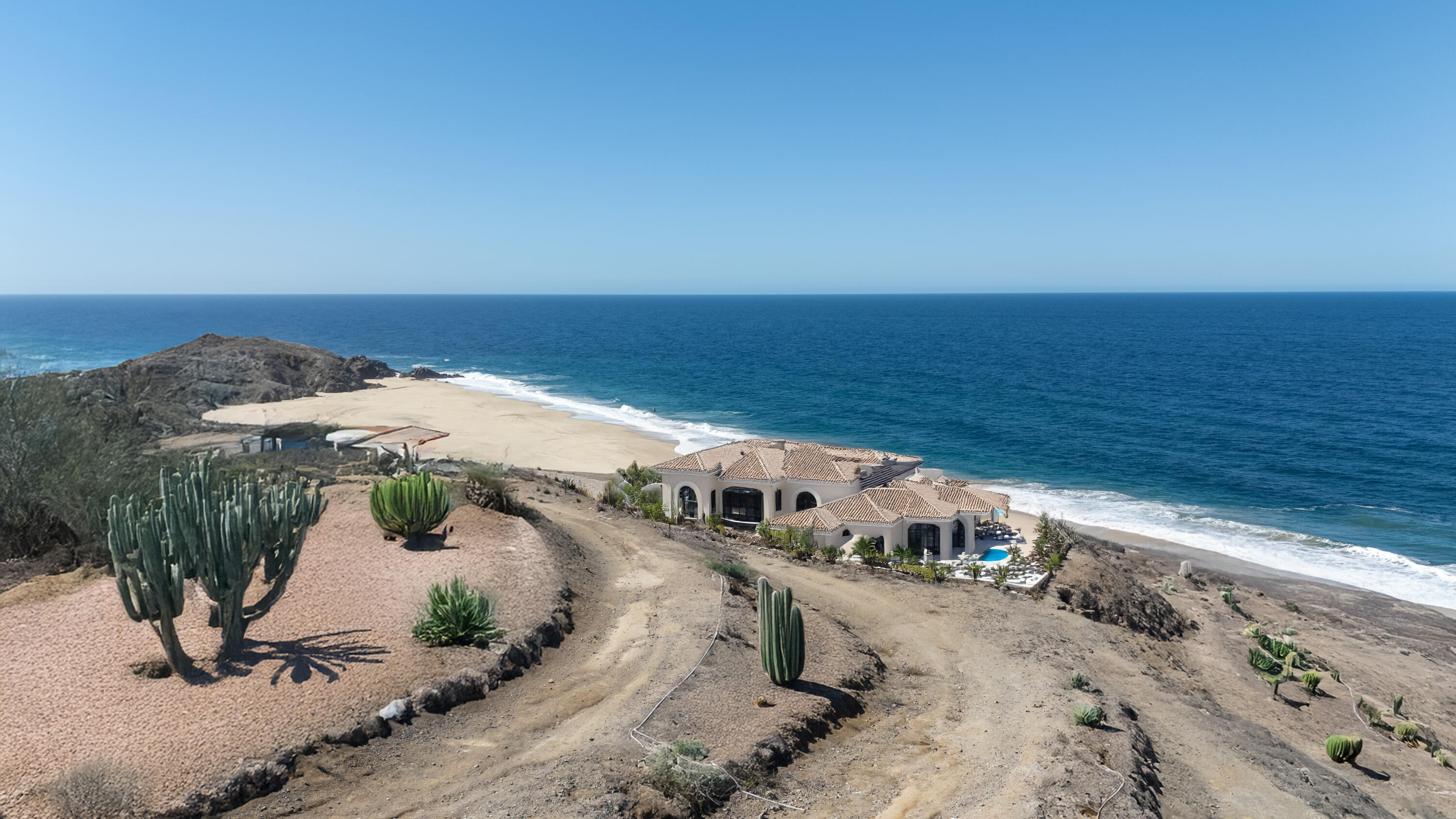 BEACHFRONT Casa Tortuga