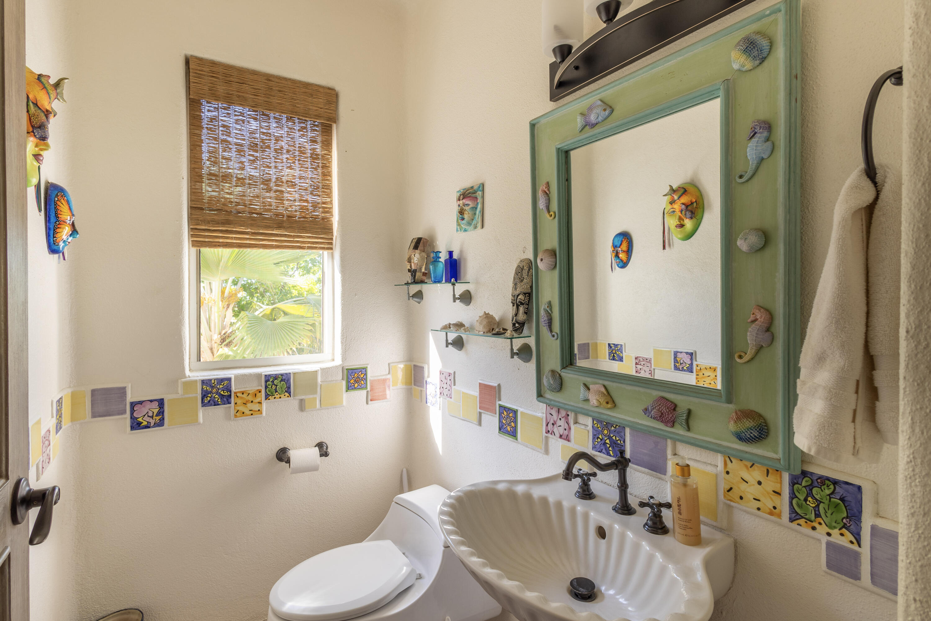 49K Santa Carmela, Casa Caniche