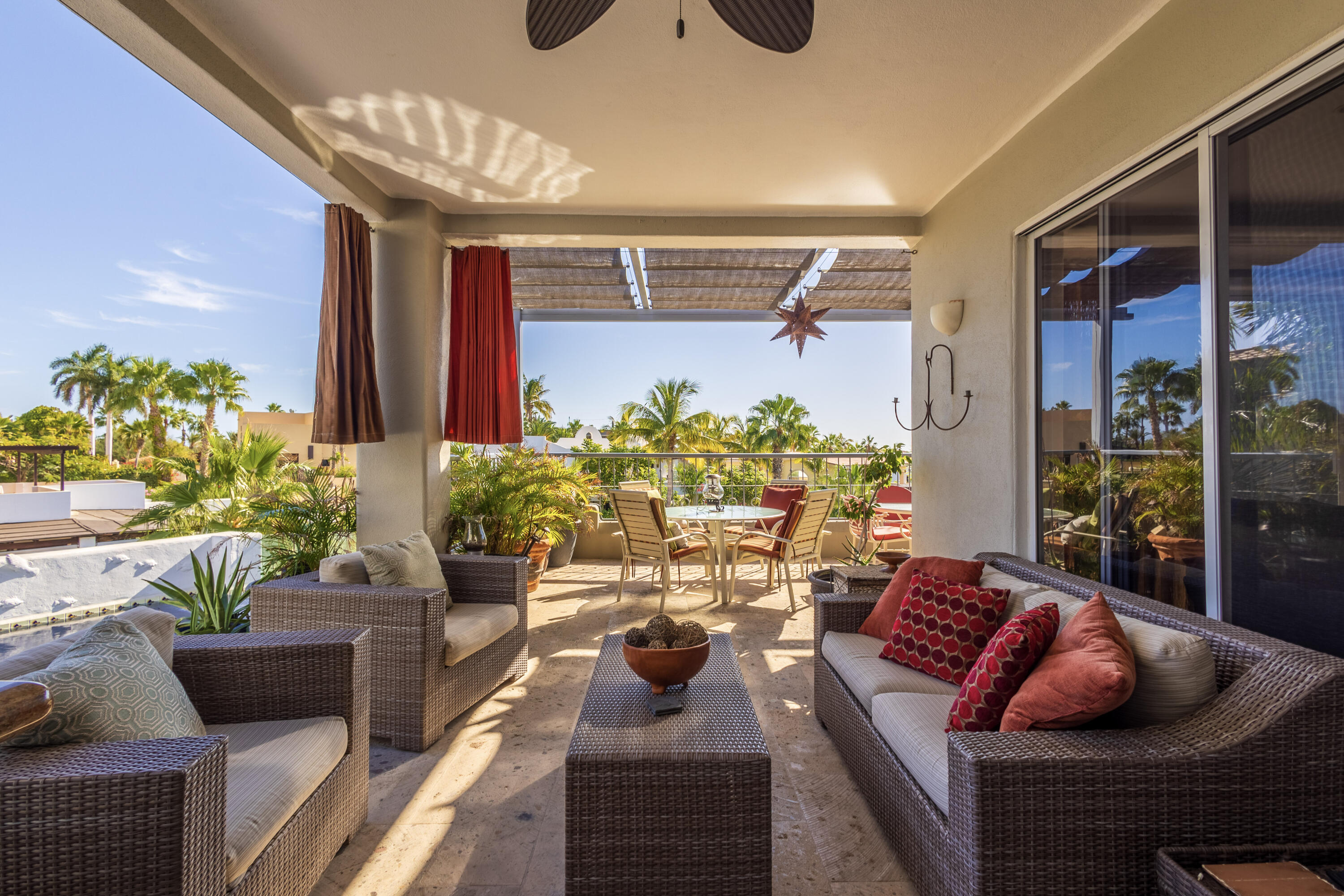 49K Santa Carmela, Casa Caniche