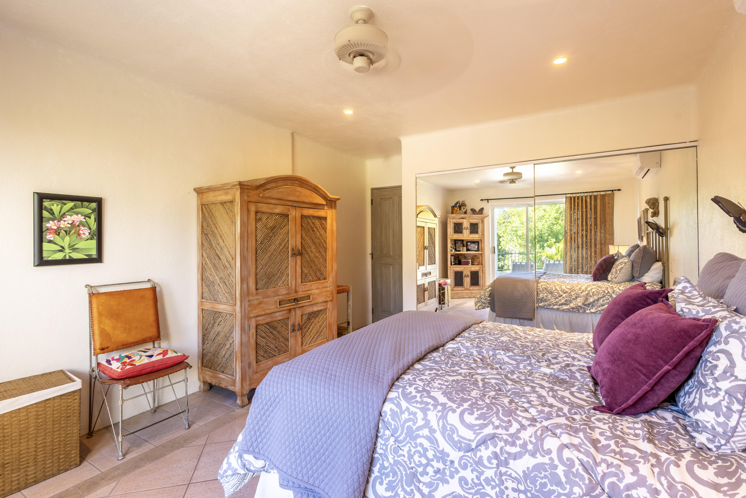 49K Santa Carmela, Casa Caniche