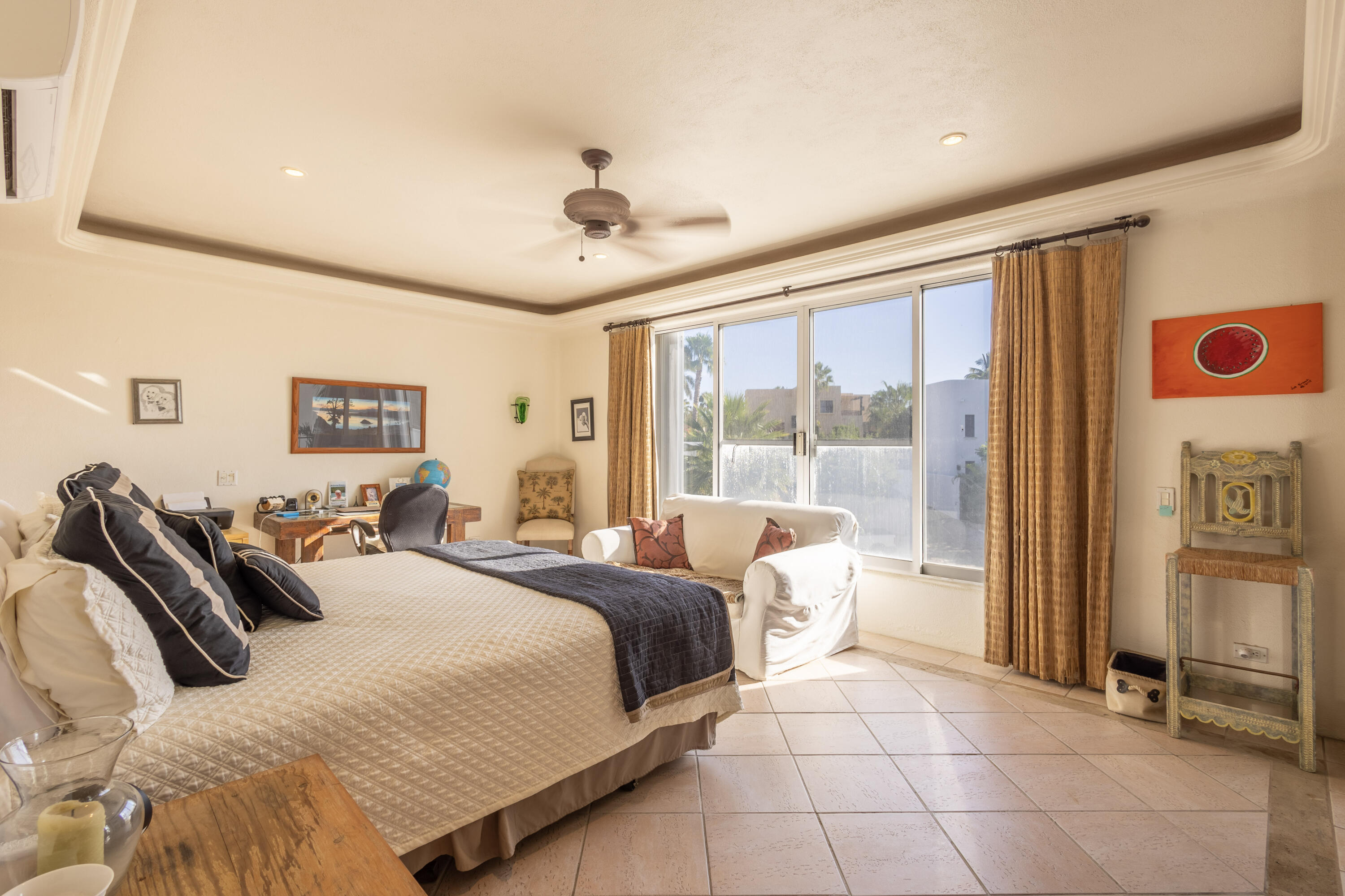 49K Santa Carmela, Casa Caniche