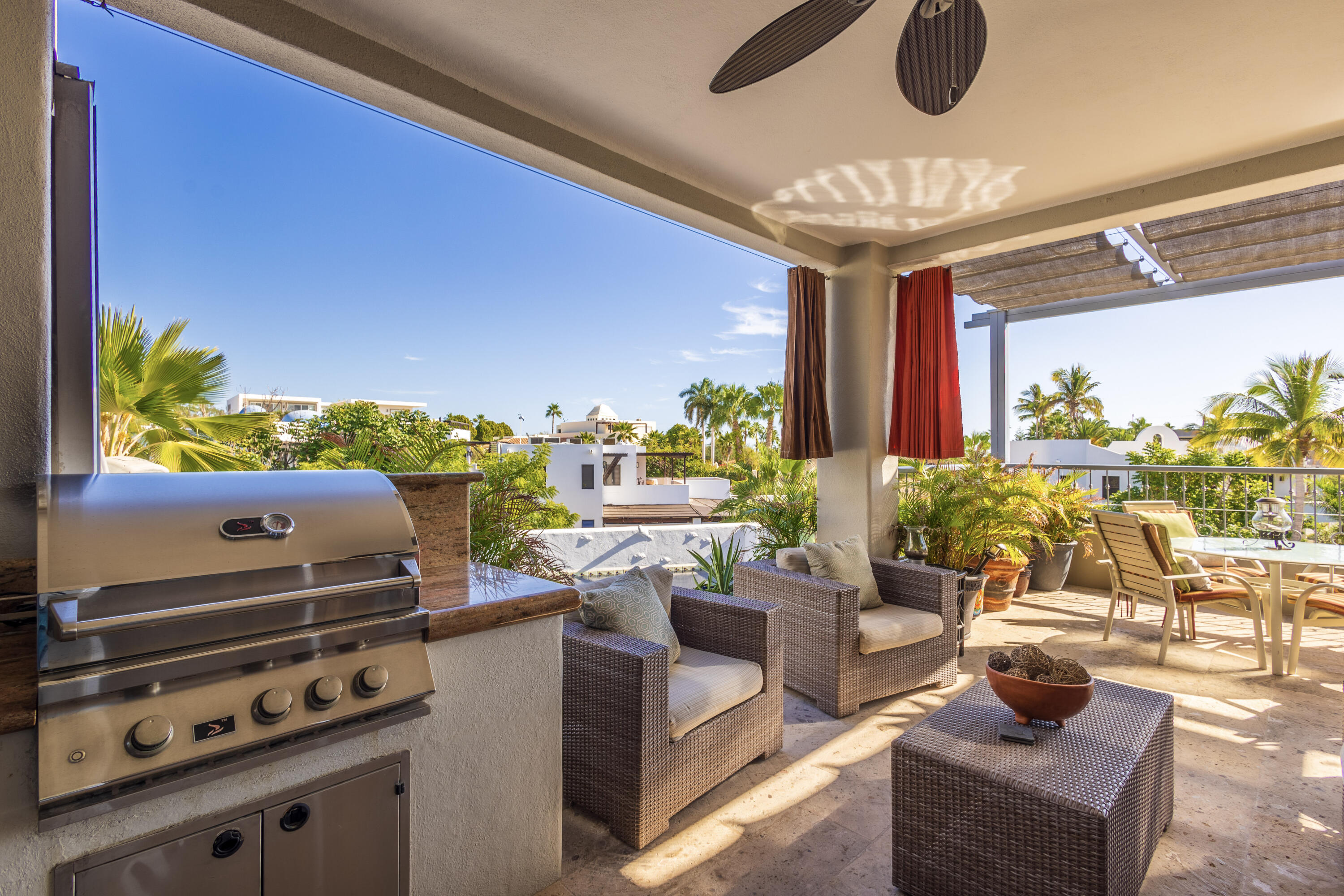 49K Santa Carmela, Casa Caniche