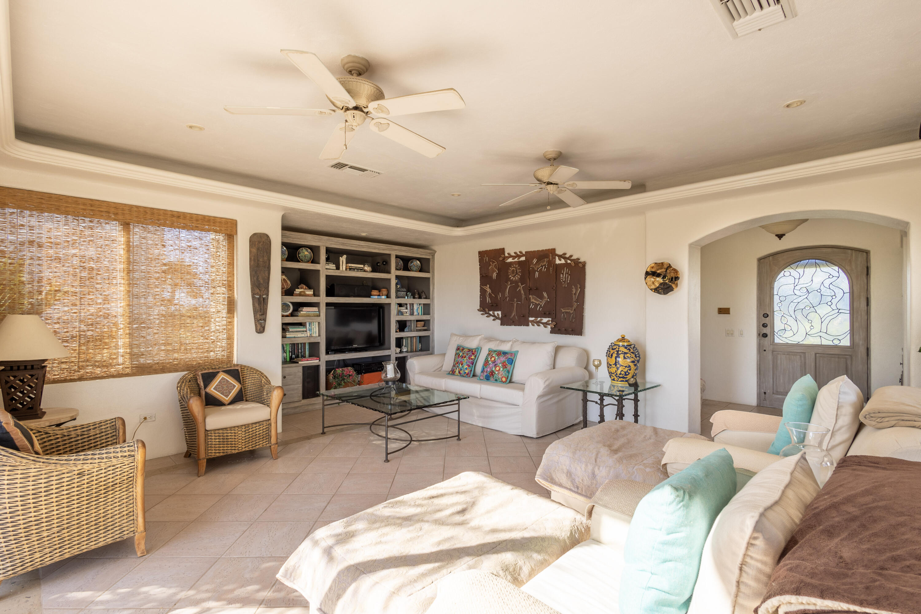 49K Santa Carmela, Casa Caniche