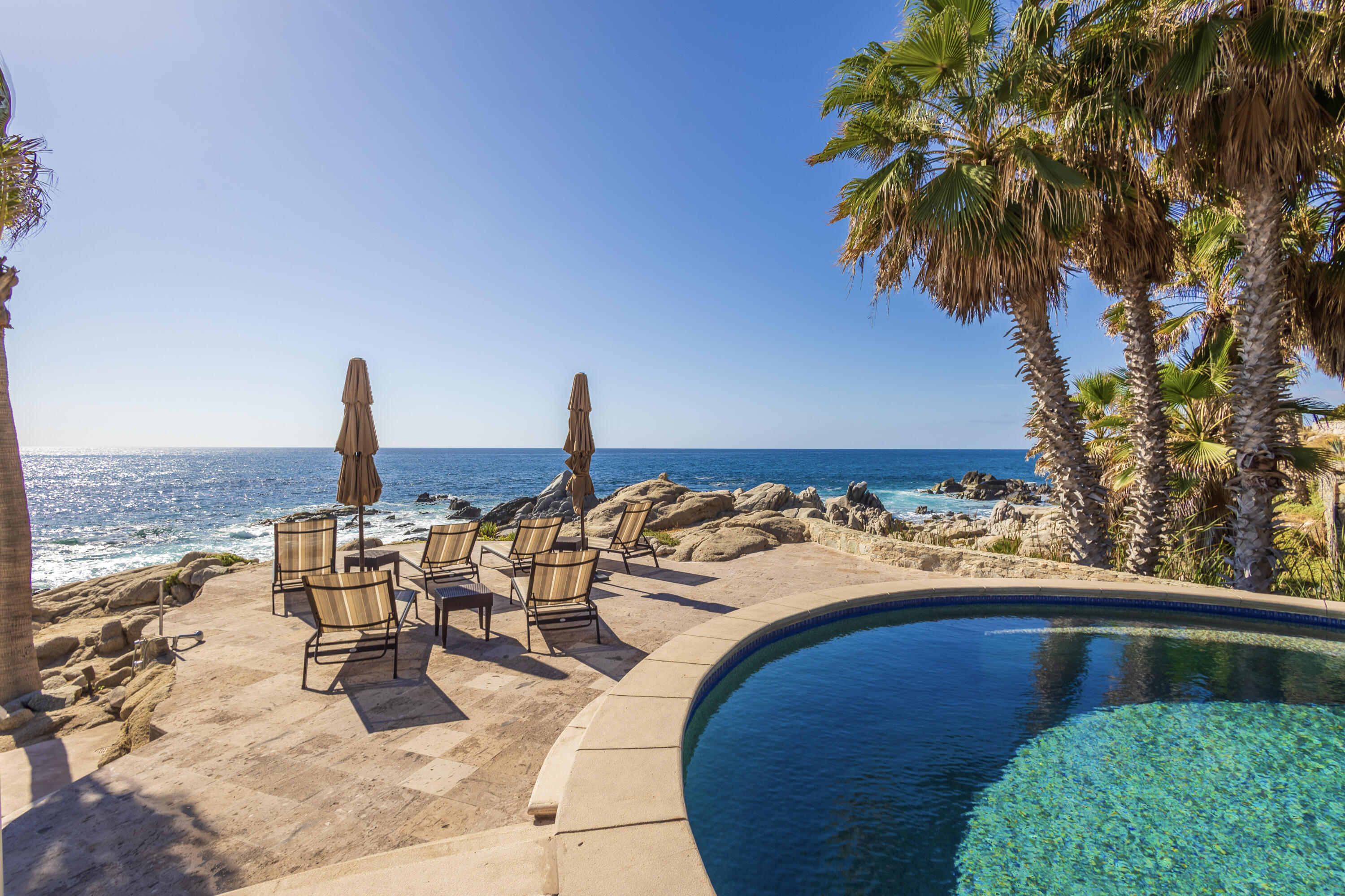 49K Santa Carmela, Casa Caniche