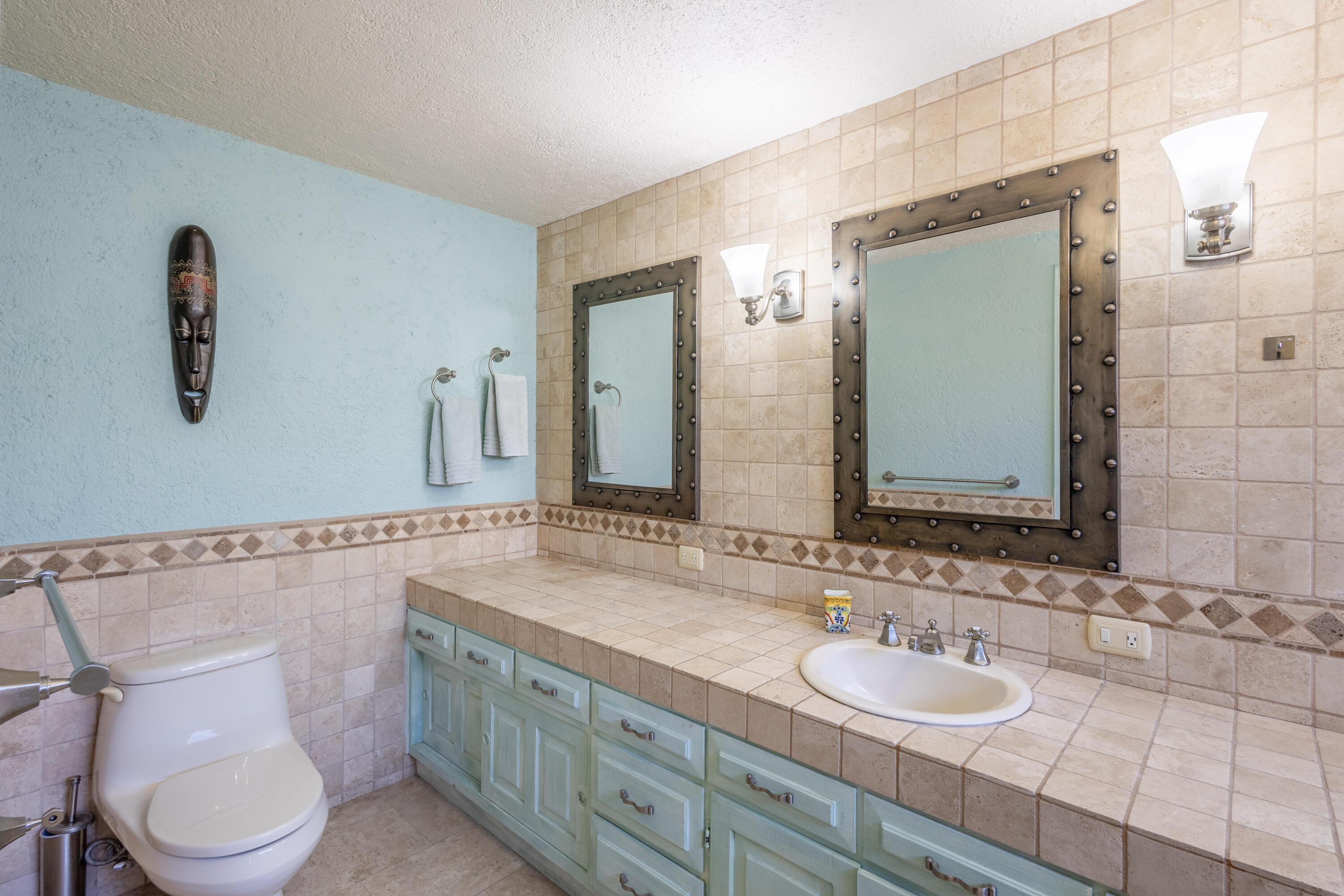 Pedregal, Casa Lila Andalaya