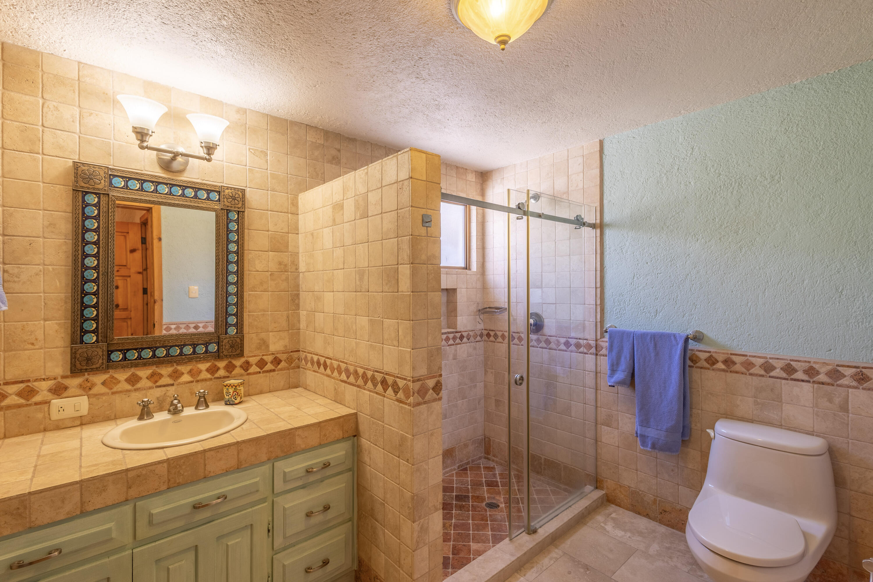 Pedregal, Casa Lila Andalaya