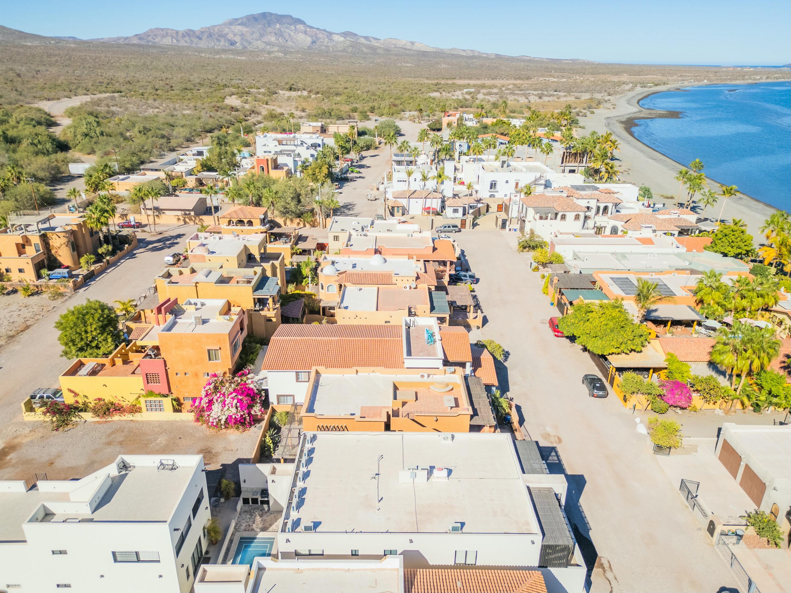 La Casa Doble Fiesta