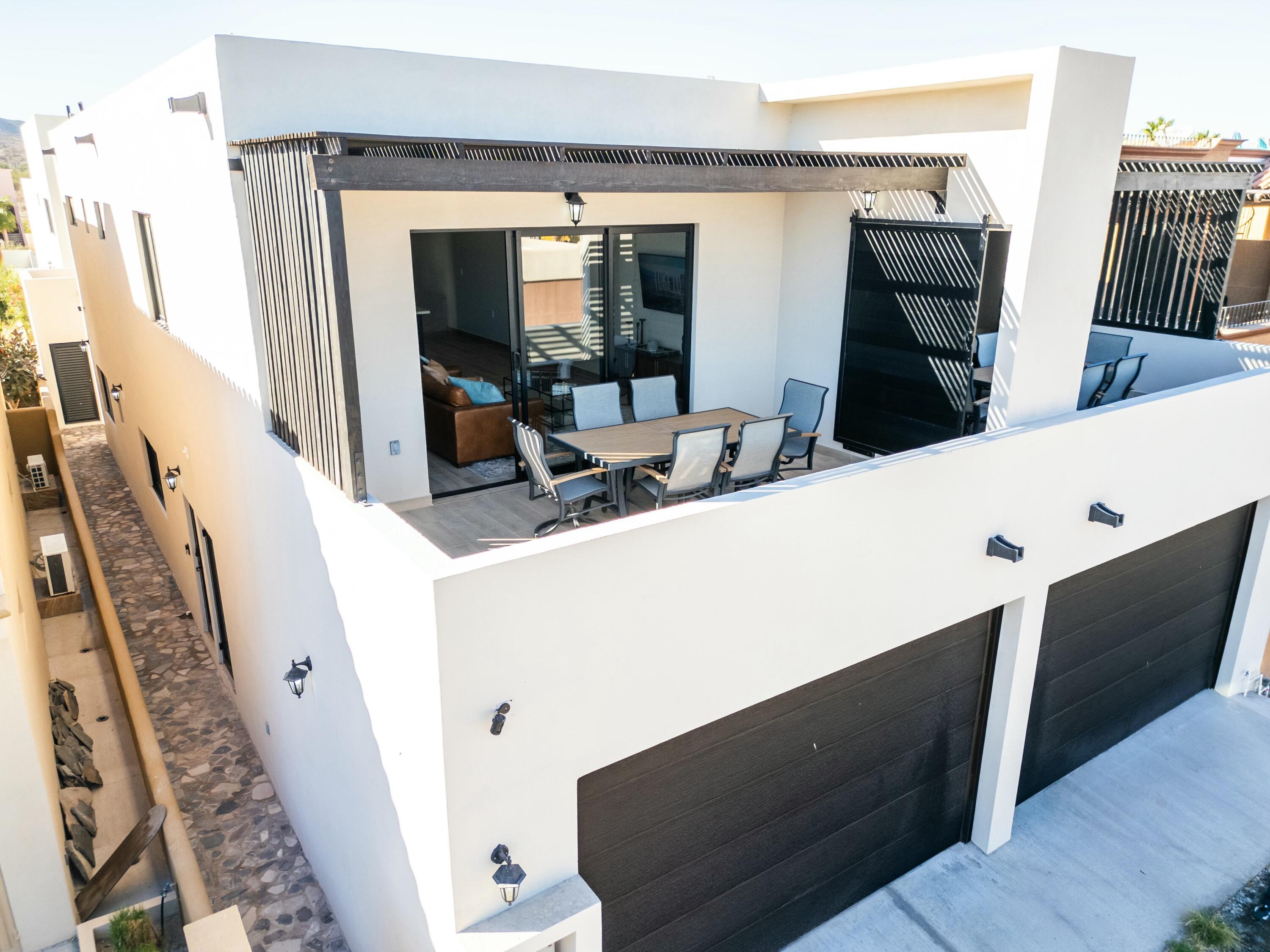 La Casa Doble Fiesta