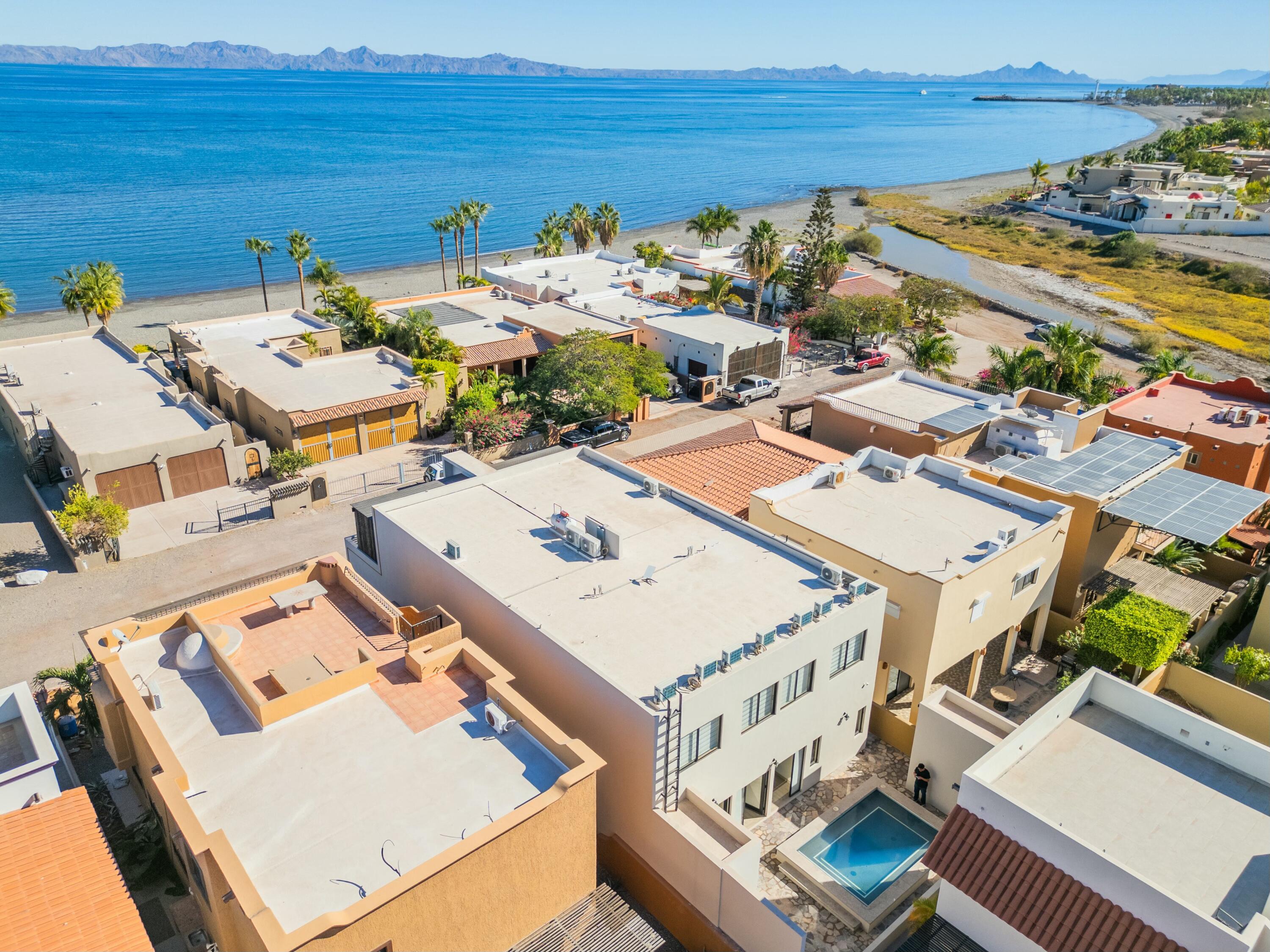 La Casa Doble Fiesta