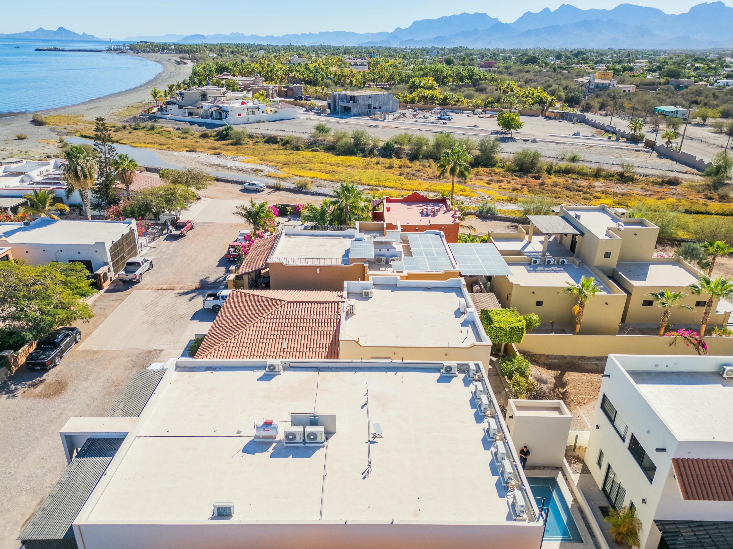 La Casa Doble Fiesta