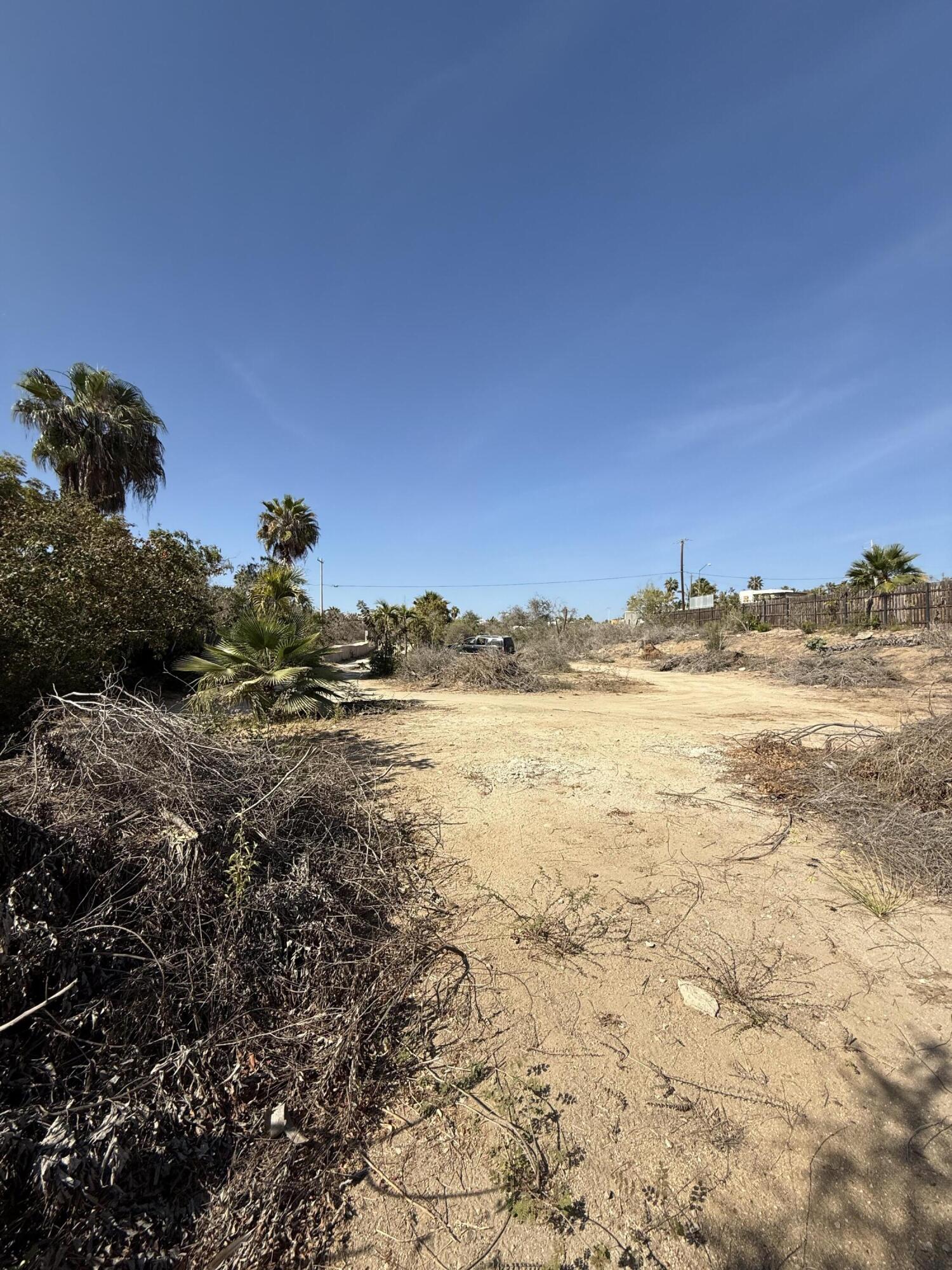 Lot 166 Camino Guayparin, Drea