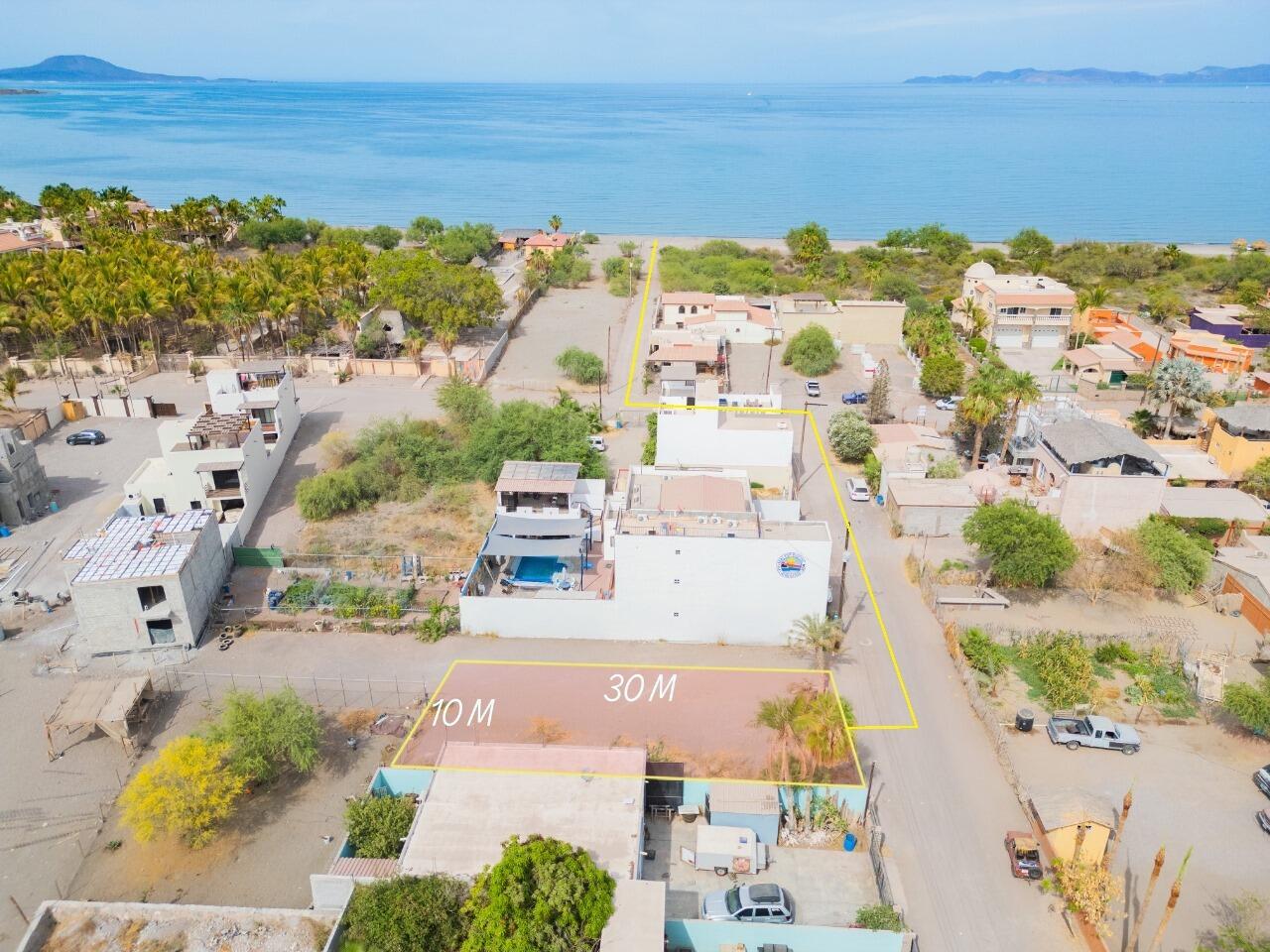 C. Juan Garayzar, Lot