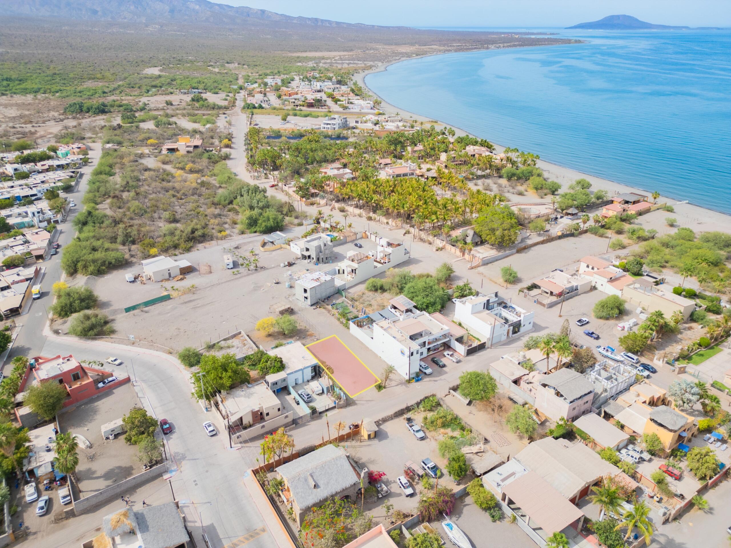 C. Juan Garayzar, Lot