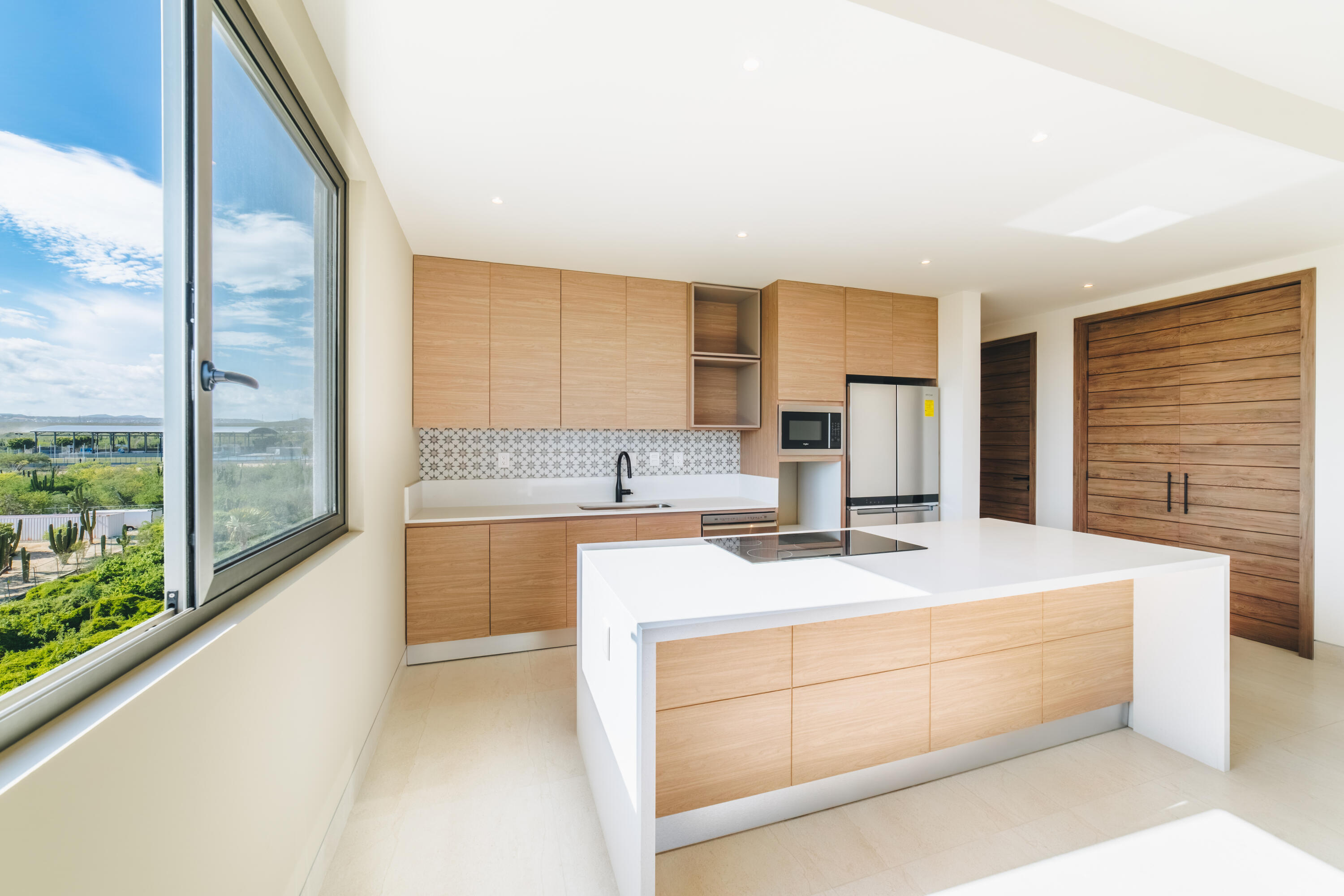 VISTA VELA SUNSET 6305