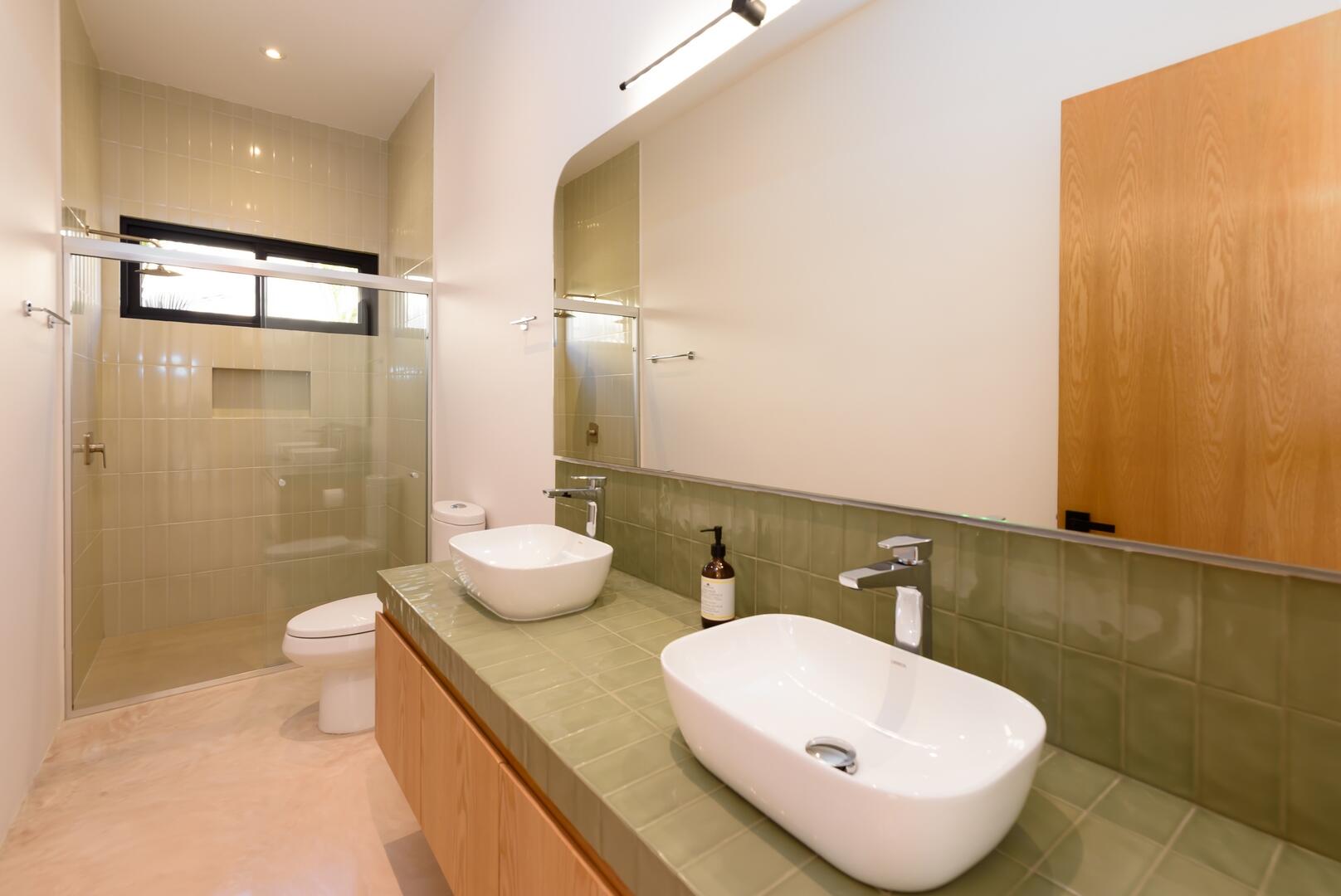 Nuevo Todos Santos 47, Pacific