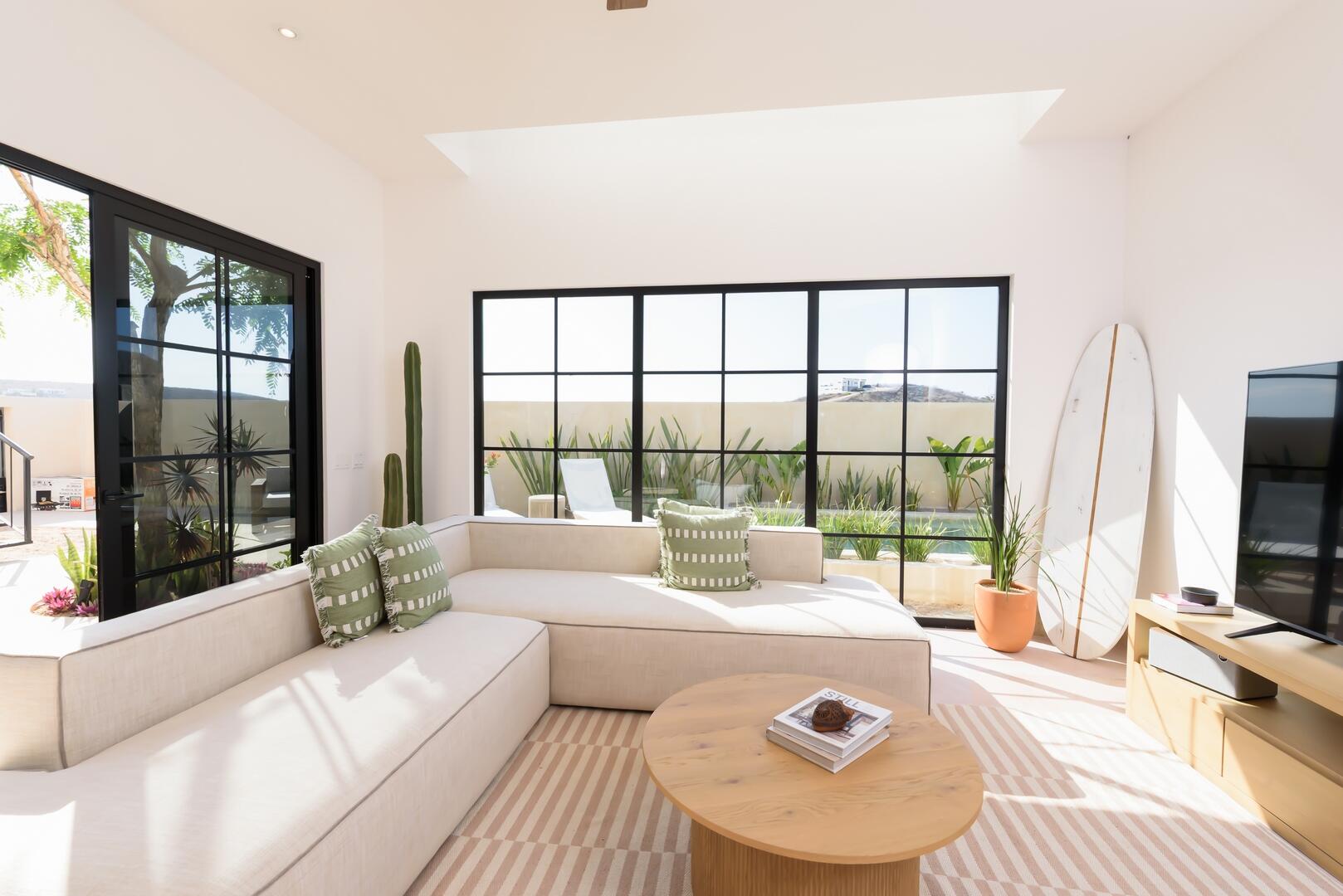 Nuevo Todos Santos 47, Pacific