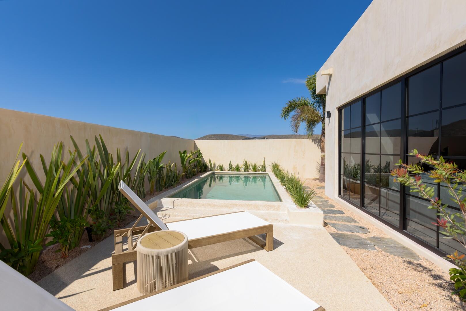 Nuevo Todos Santos 50, Pacific