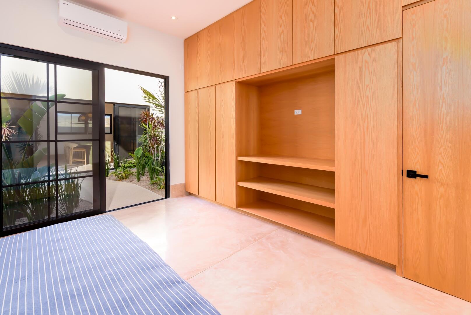 Nuevo Todos Santos 53, Pacific