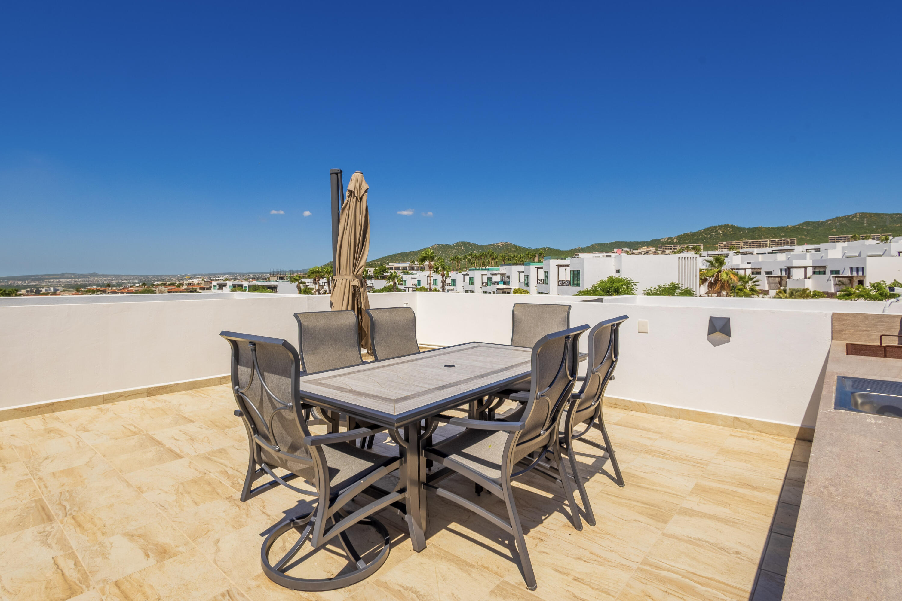 Cumbres del Tezal 30A, Cabo Corridor