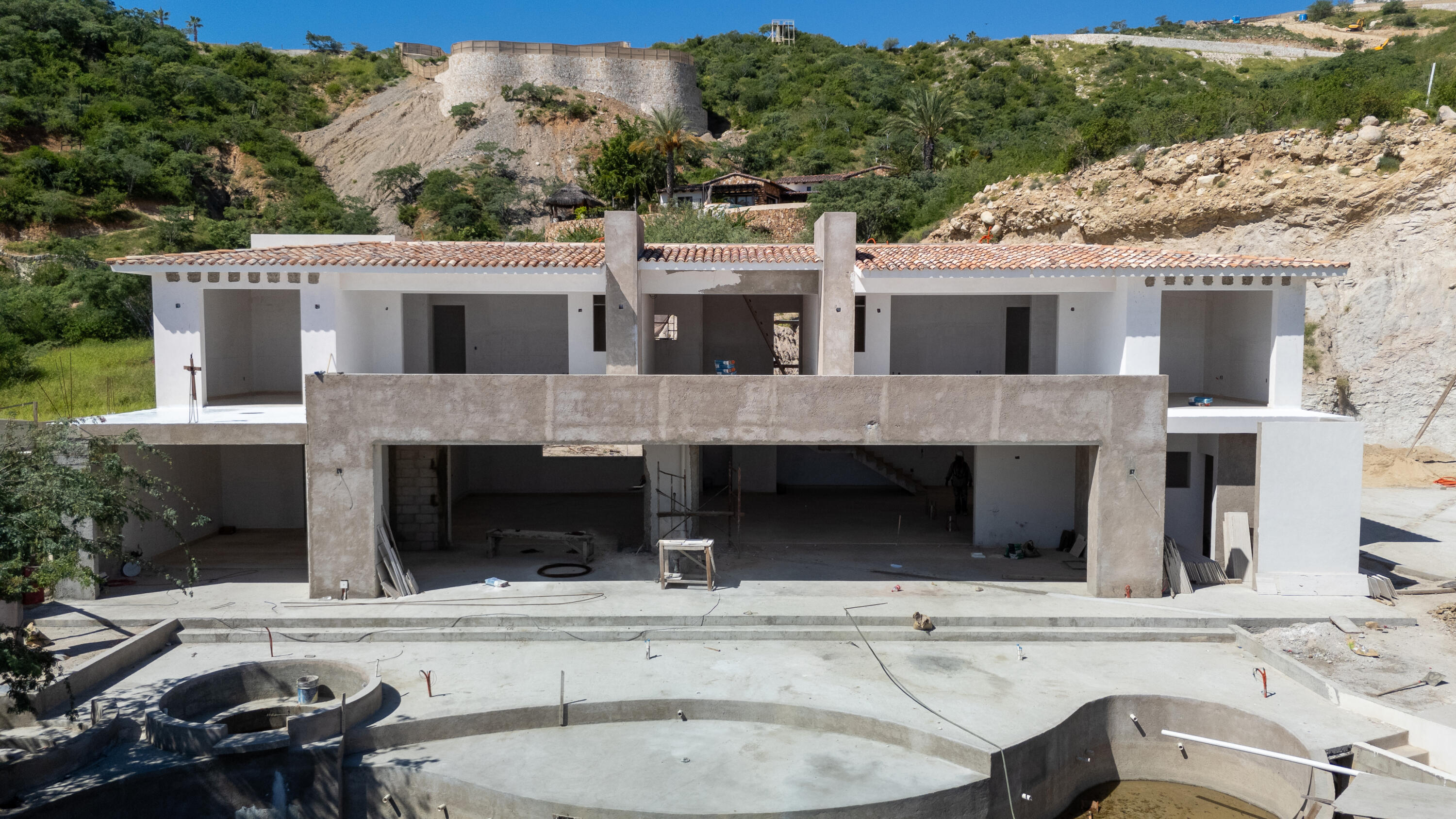 NEW CUSTOM HOME, Colinas 5, San Jose Corridor