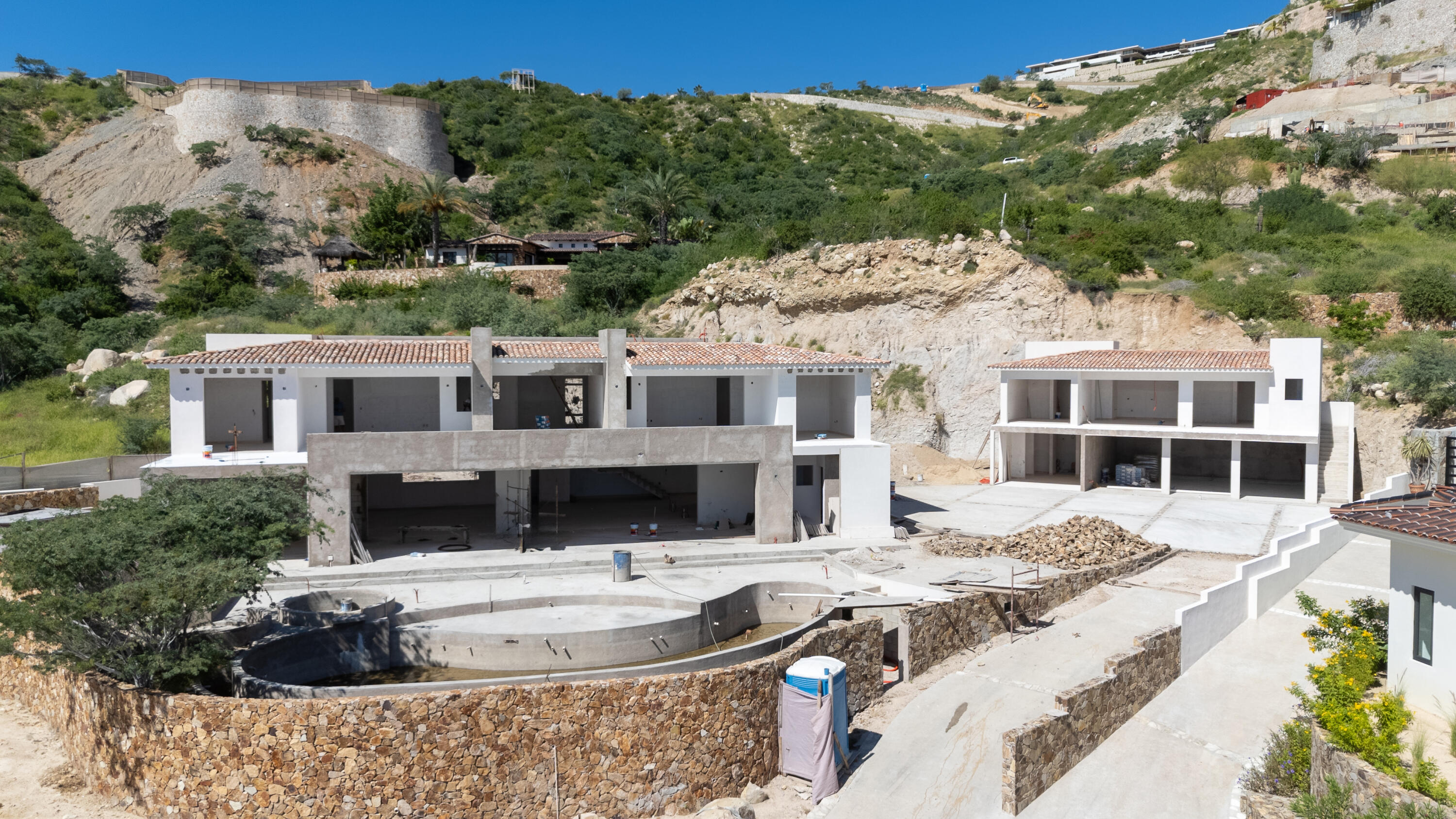 NEW CUSTOM HOME, Colinas 5, San Jose Corridor