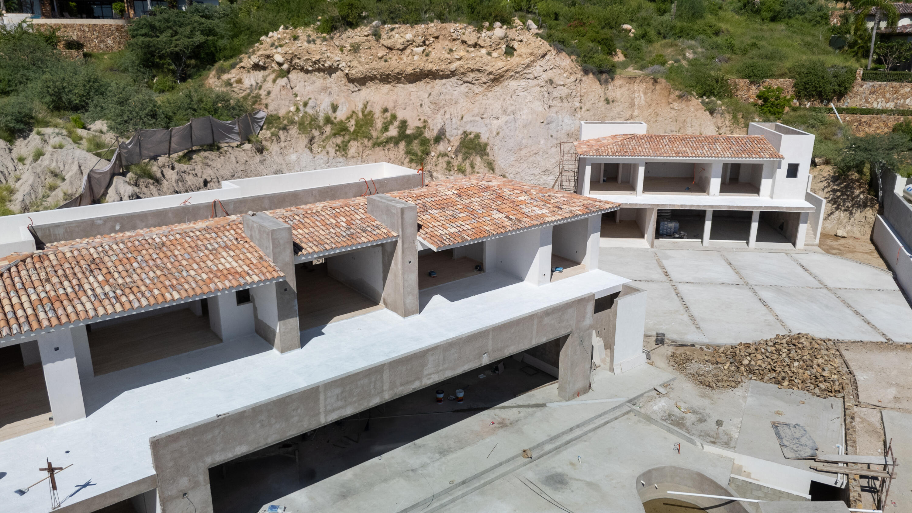 NEW CUSTOM HOME, Colinas 5, San Jose Corridor