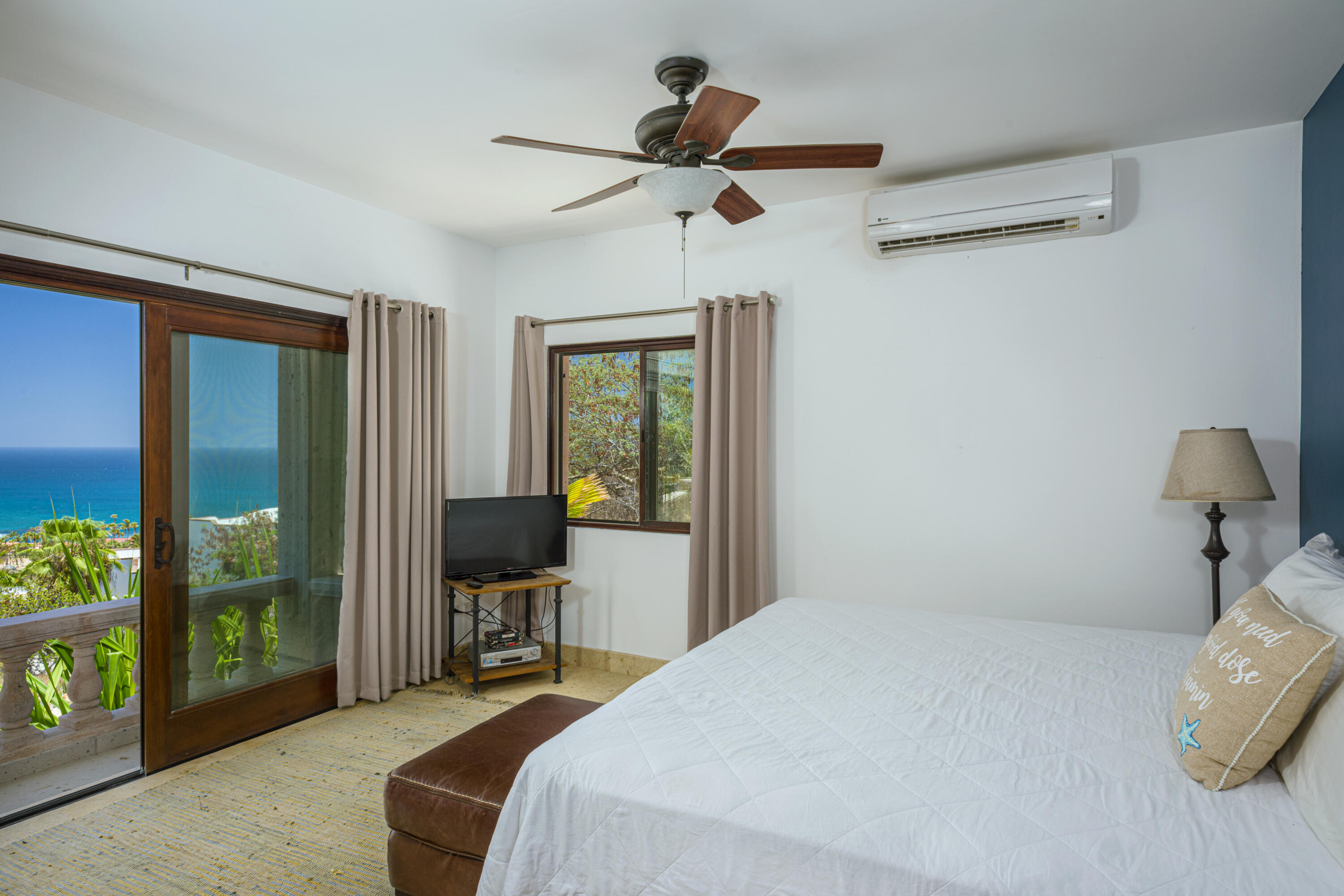 22 Vista Hermosa, Casa Vista Hermosa