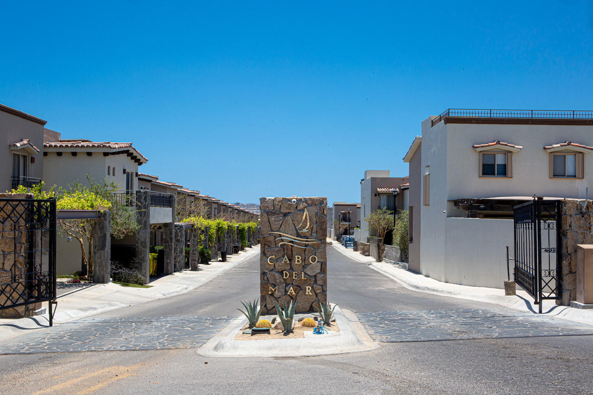 78 Camino del Mar, Casa Lima