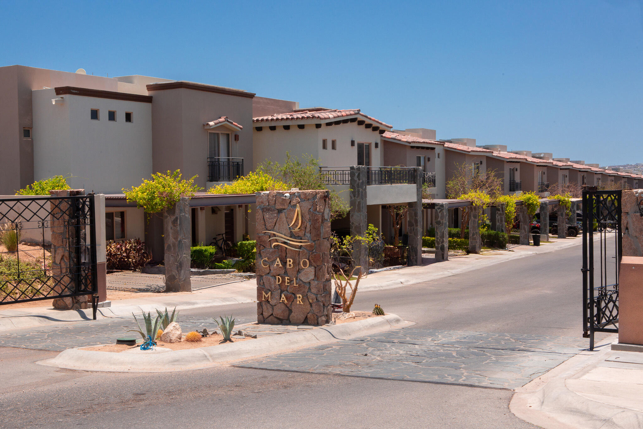 78 Camino del Mar, Casa Lima