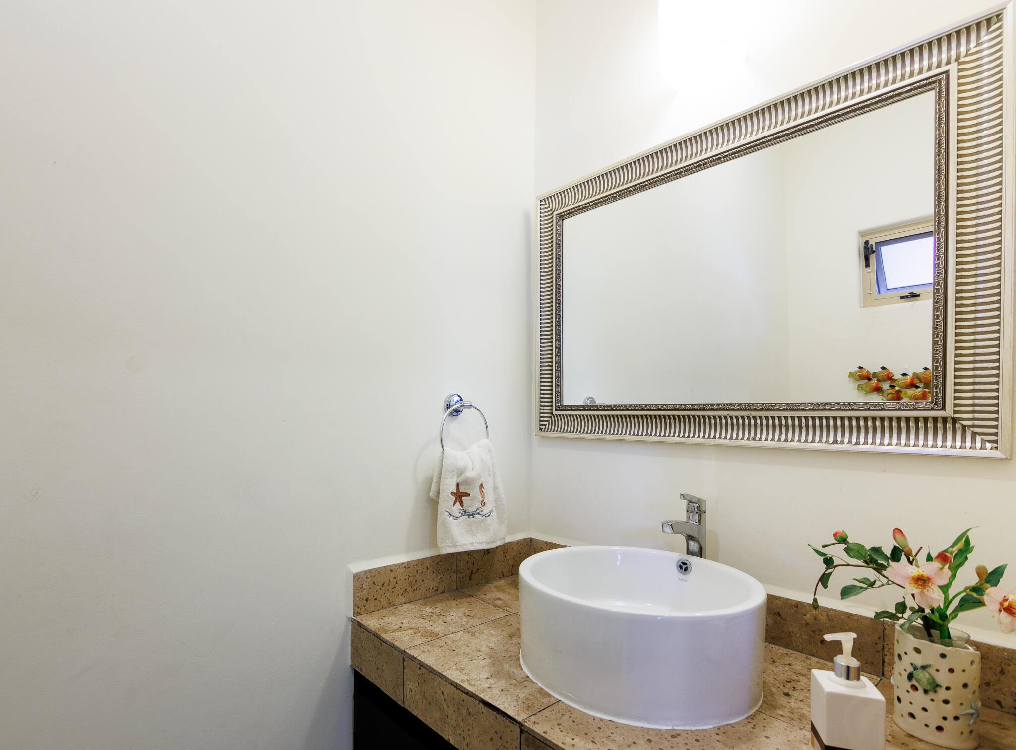 78 Camino del Mar, Casa Lima