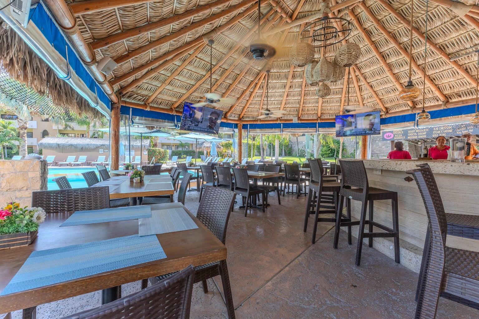 P.º De La Marina, Marina Sol