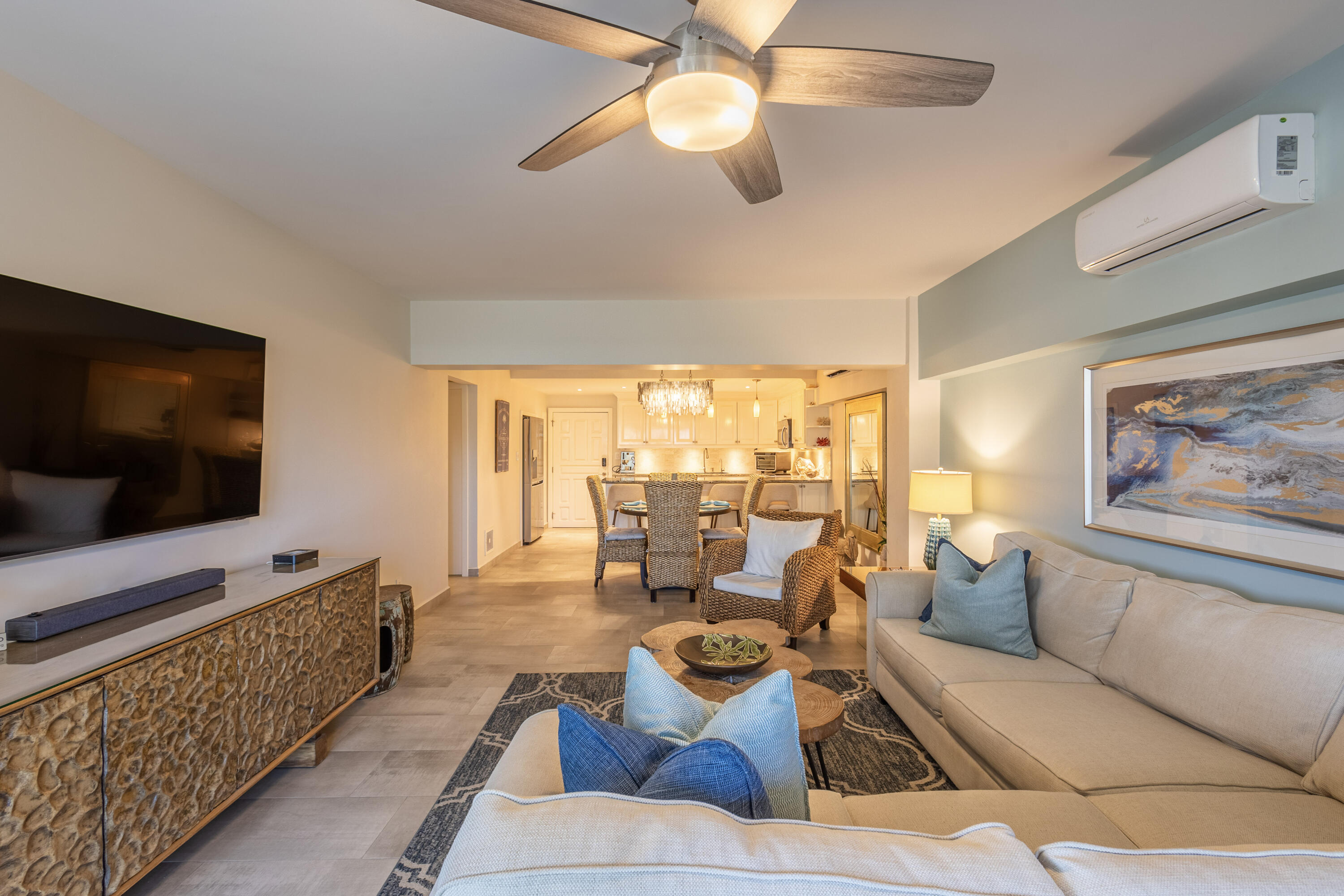 P.º De La Marina, Marina Sol