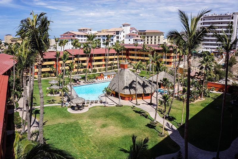 P.º De La Marina, Marina Sol