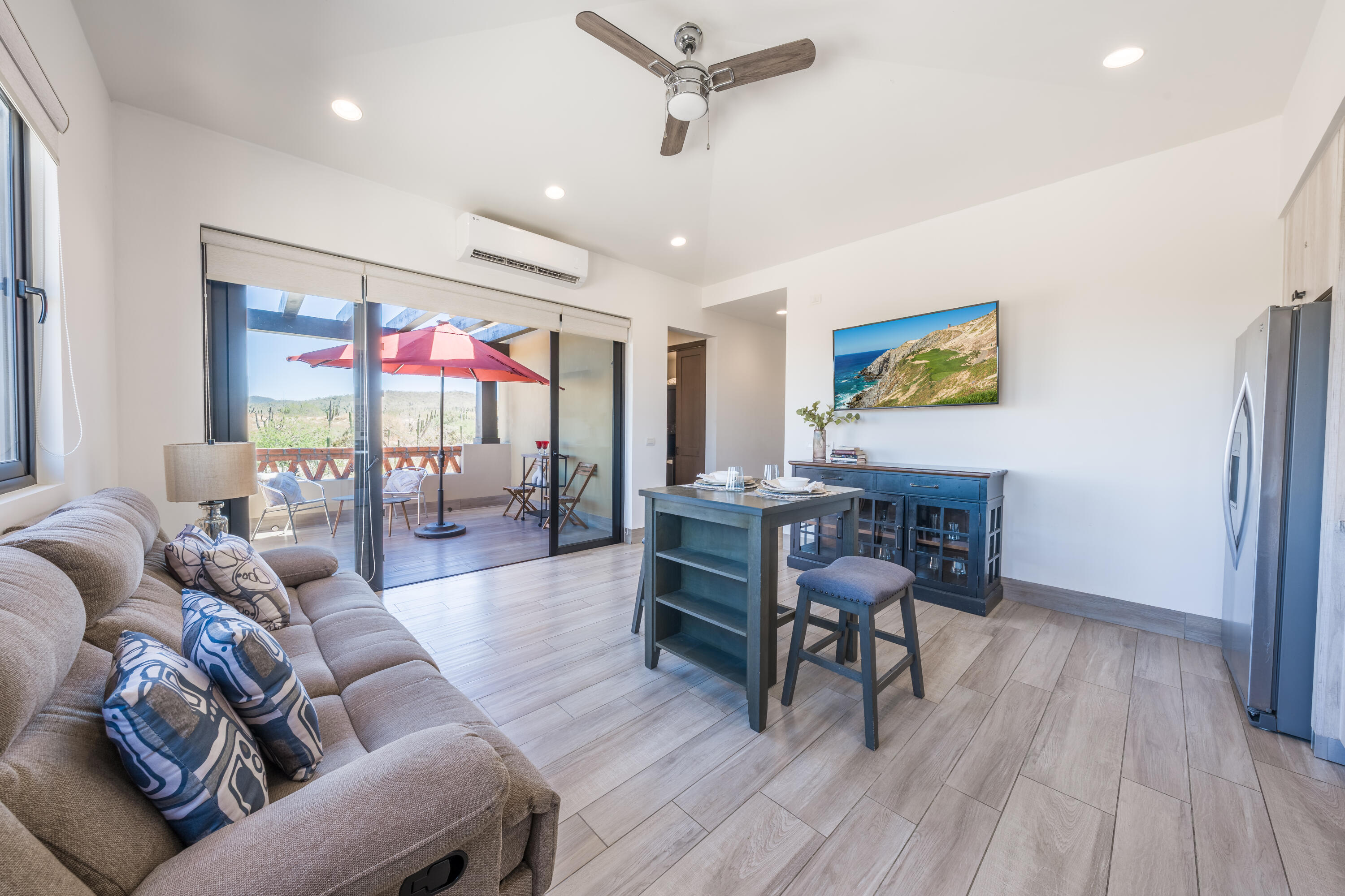 Financing Optional, 1 BD Penthouse Mavila 093