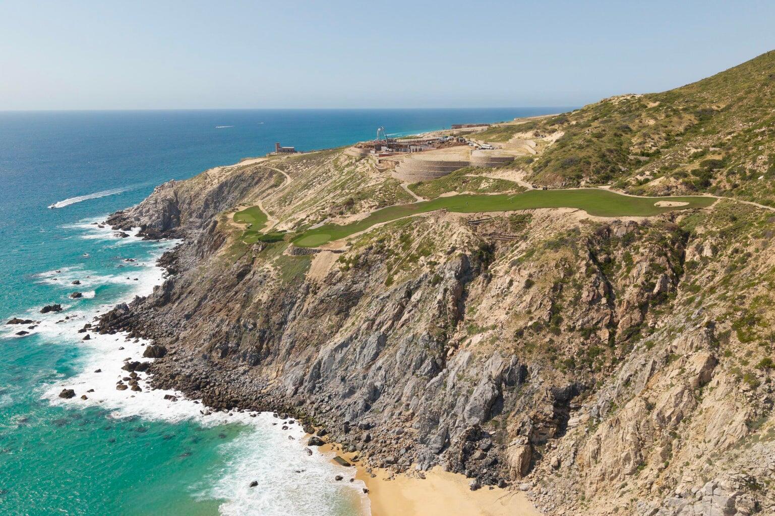 Financing Optional, 1 BD Penthouse Mavila 093