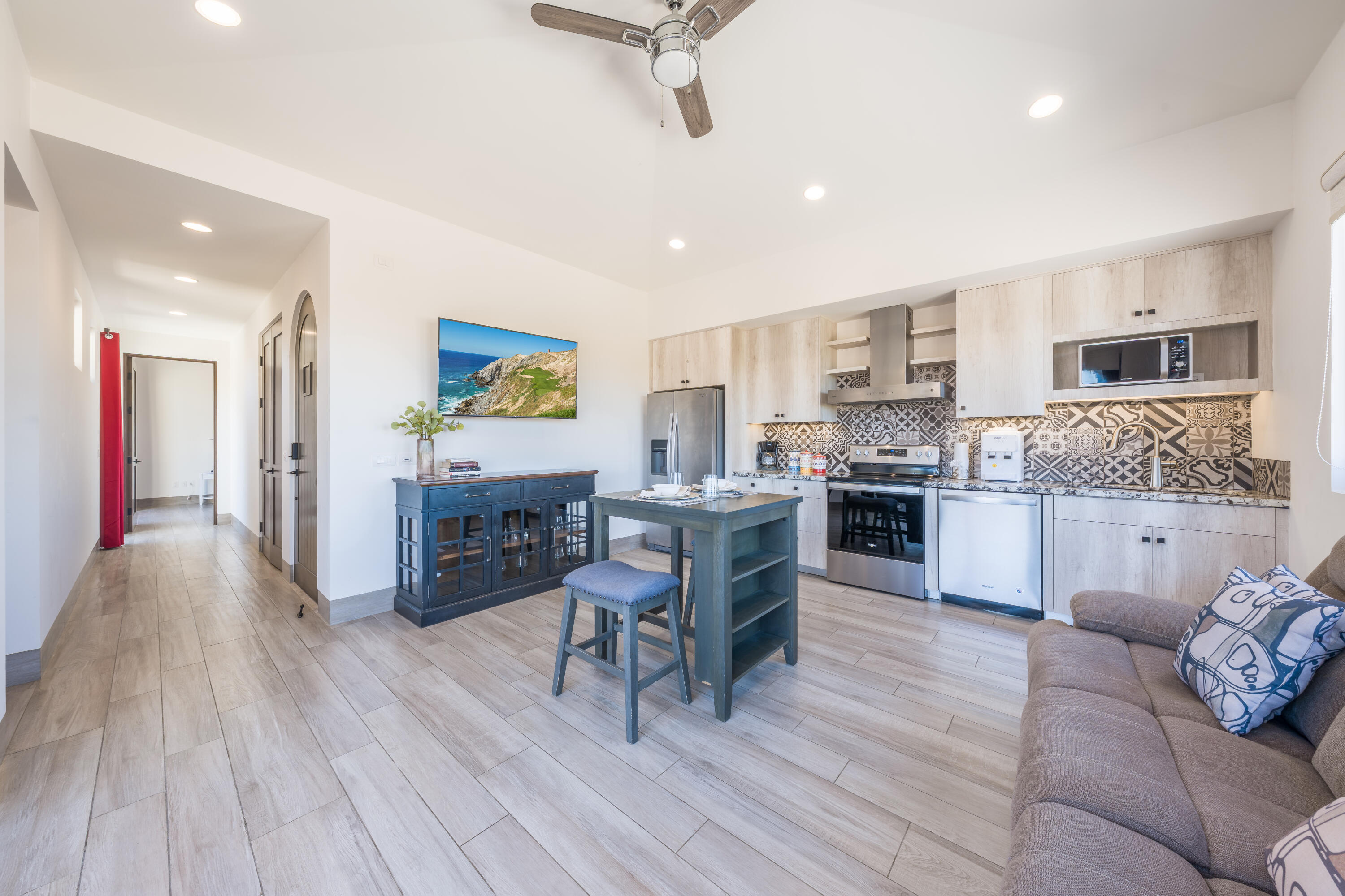 Financing Optional, 1 BD Penthouse Mavila 093