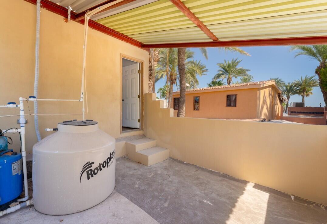 10 C. Fernando Jordan, Casa Rosa