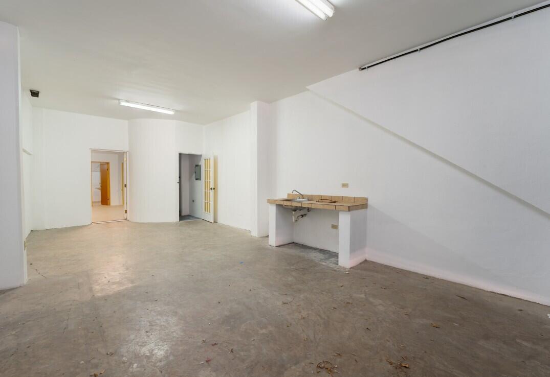 10 C. Fernando Jordan, Casa Rosa