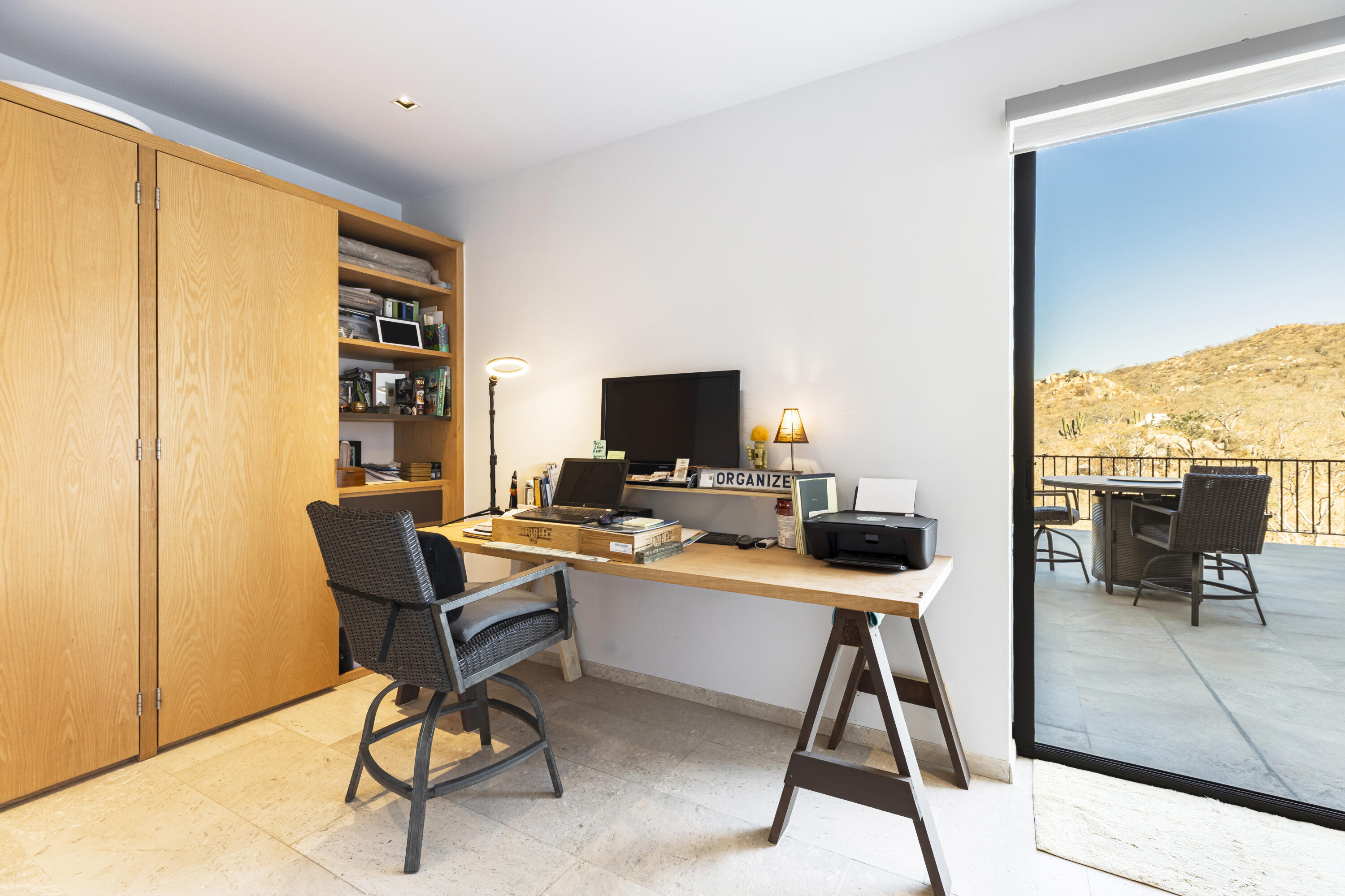 Solaria, Solaria G104