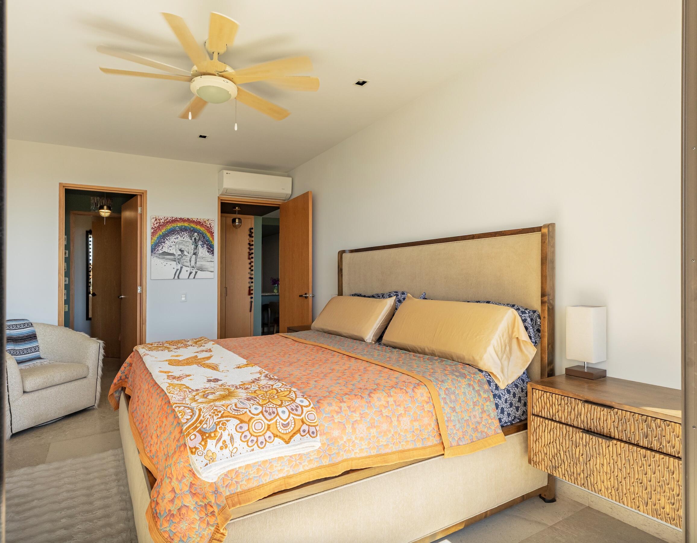 Solaria, Solaria G104