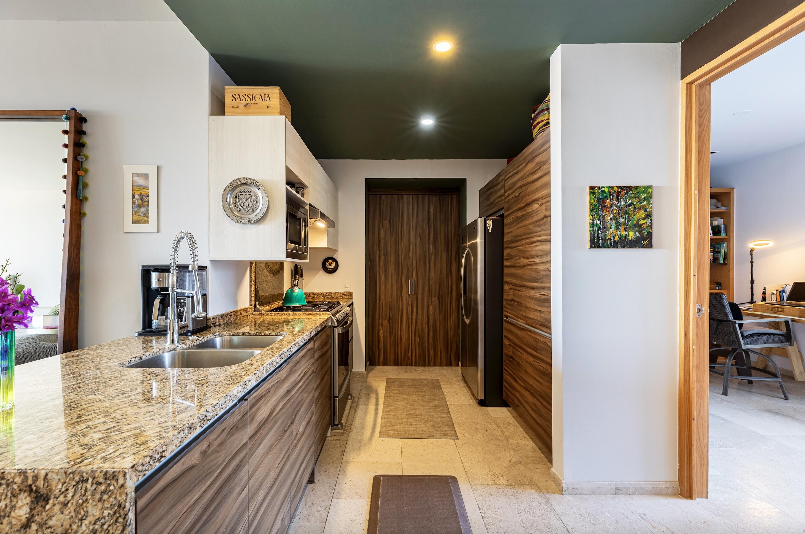 Solaria, Solaria G104