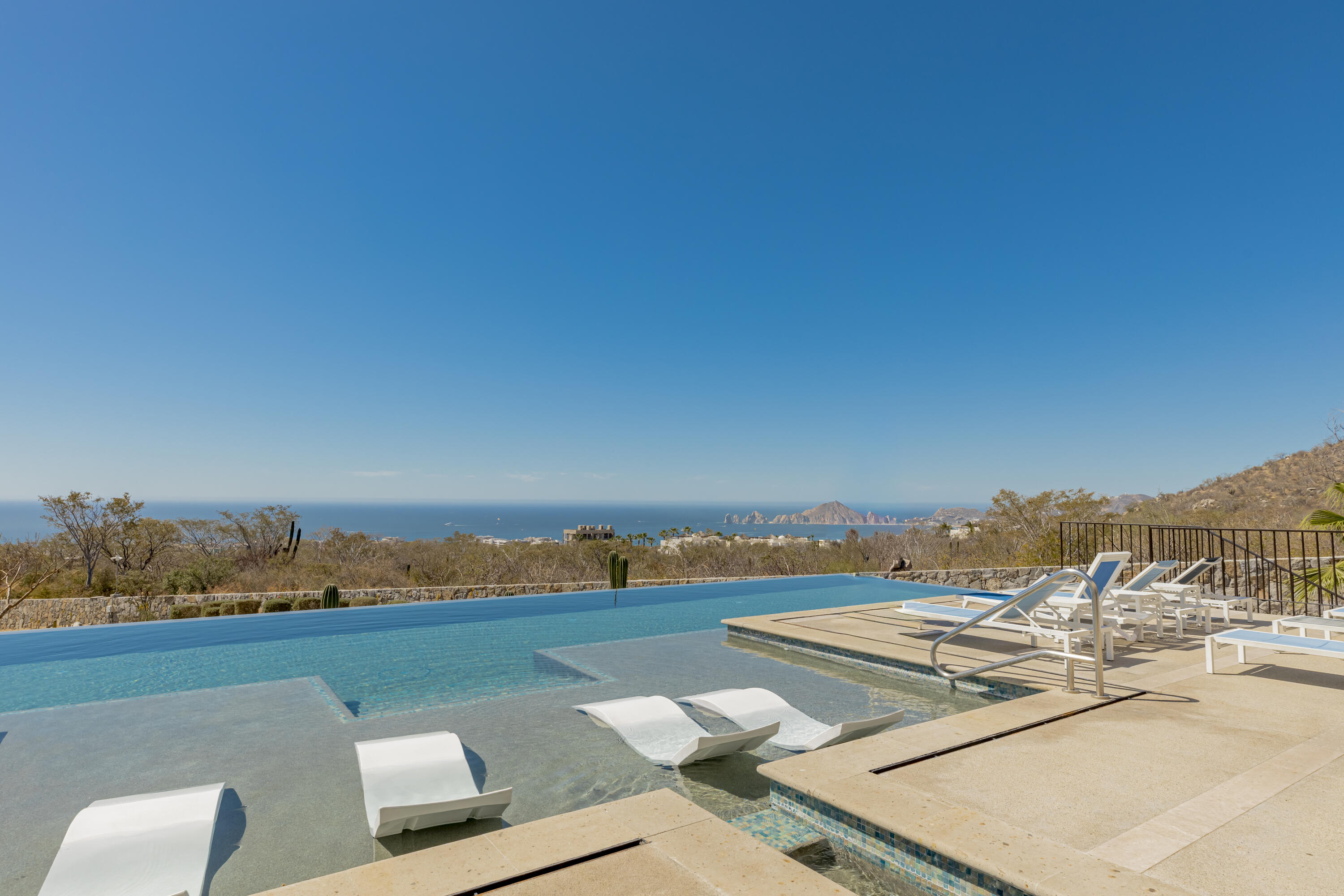 Solaria, Solaria G104