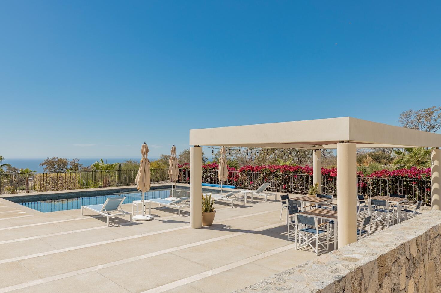 Solaria, Solaria G104