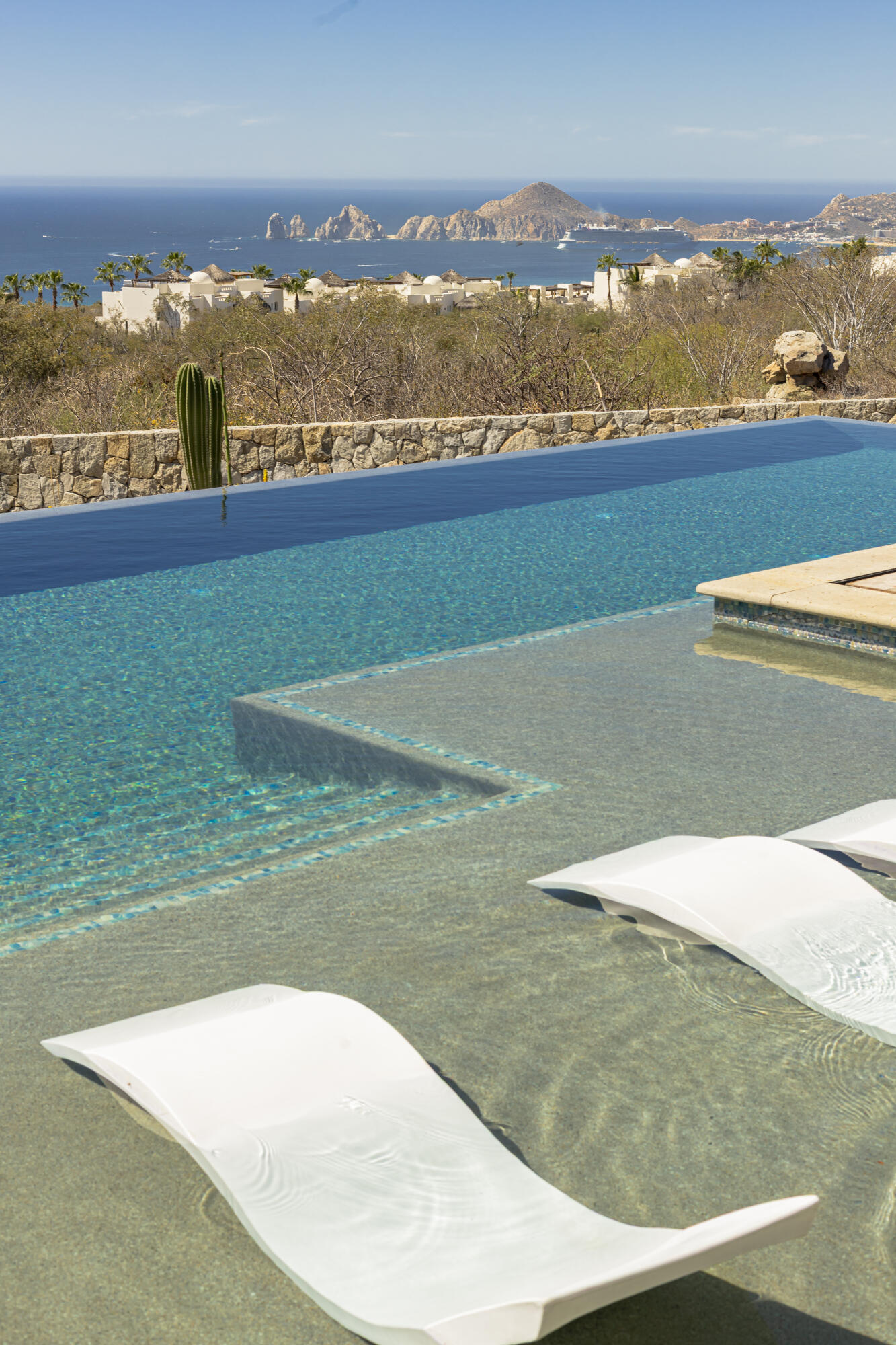 Solaria, Solaria G104