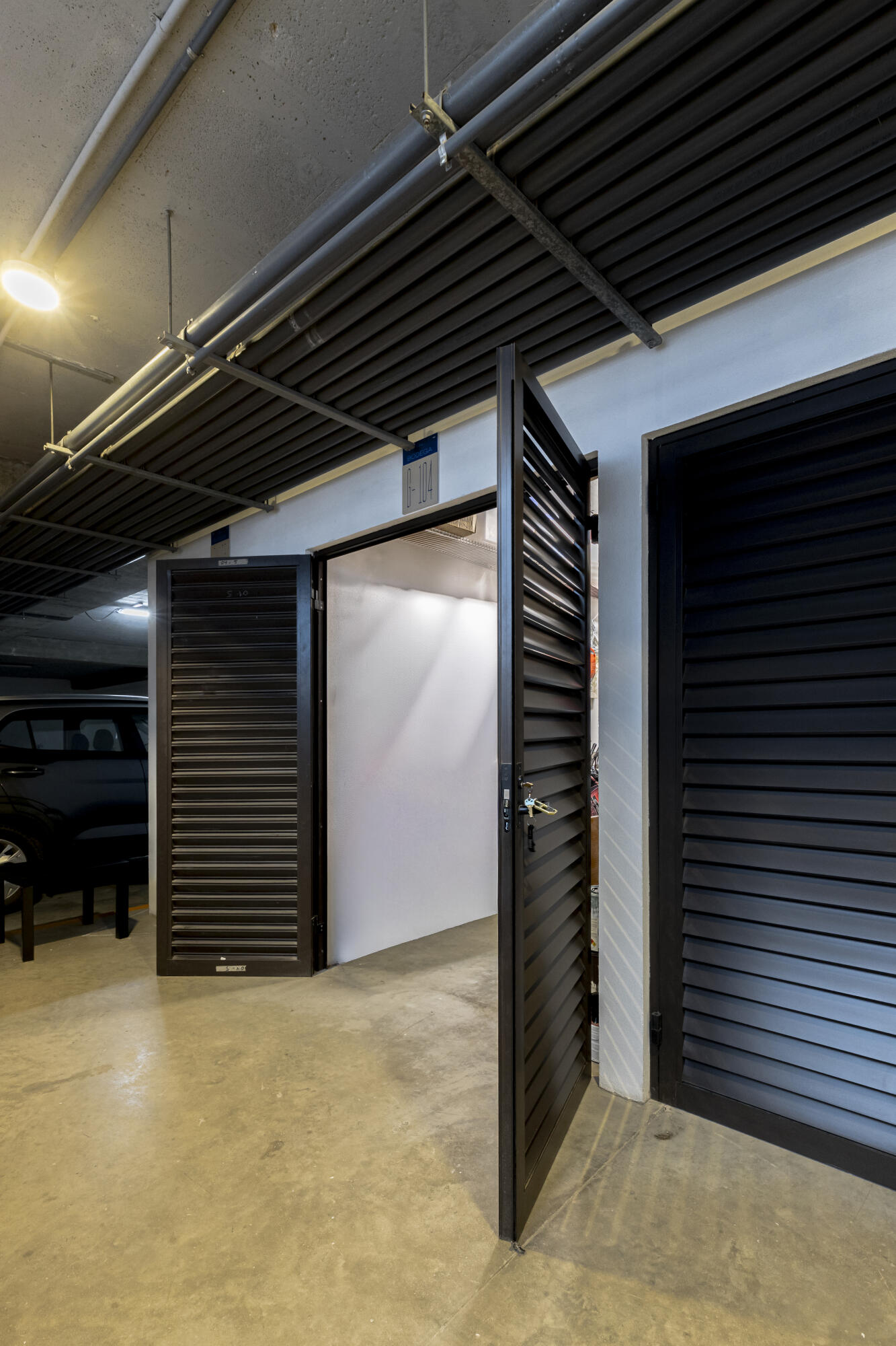 Solaria, Solaria G104