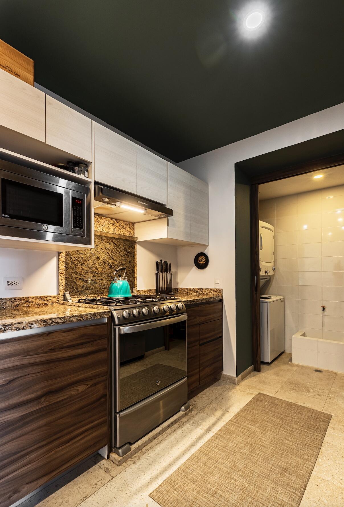 Solaria, Solaria G104