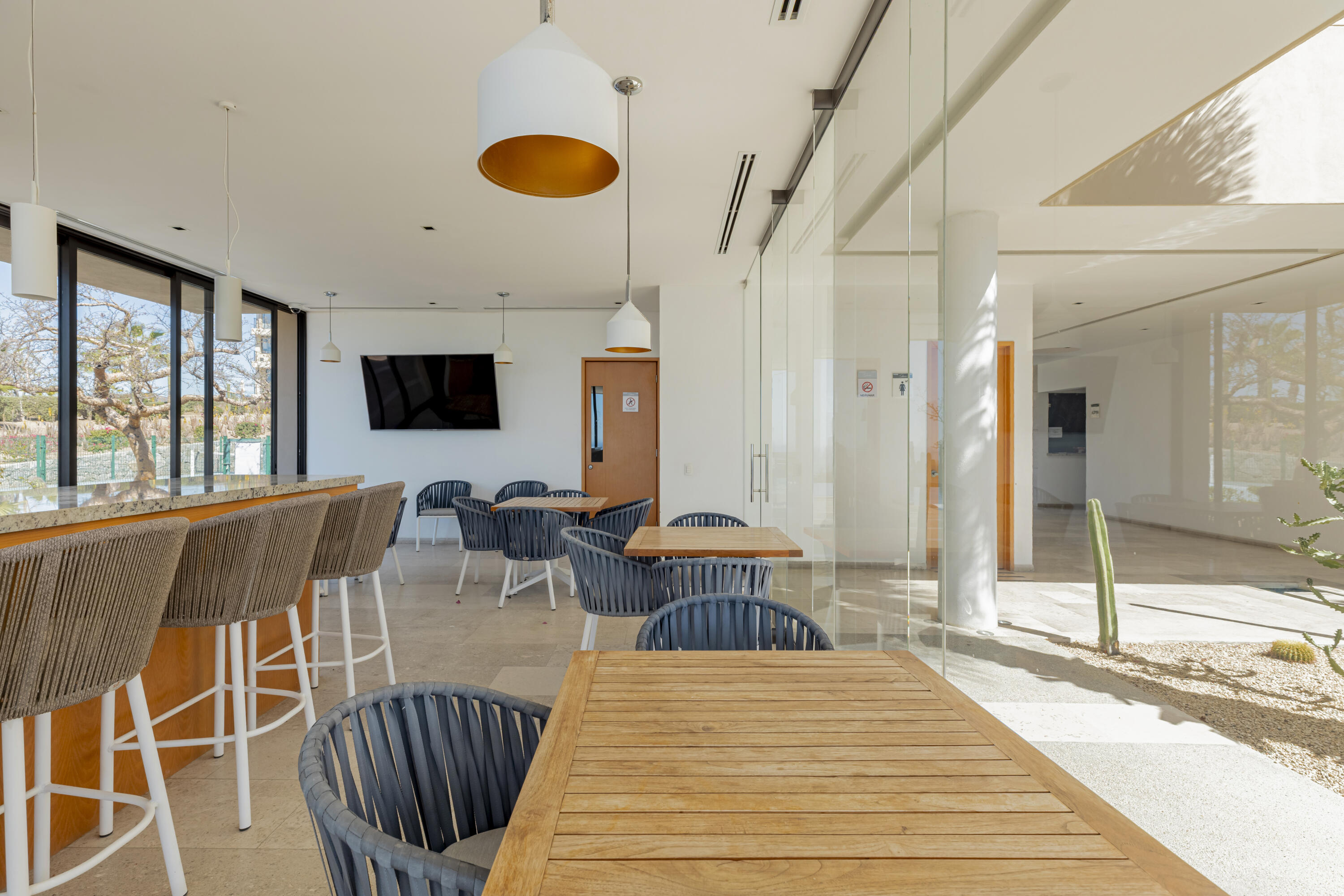 Solaria, Solaria G104