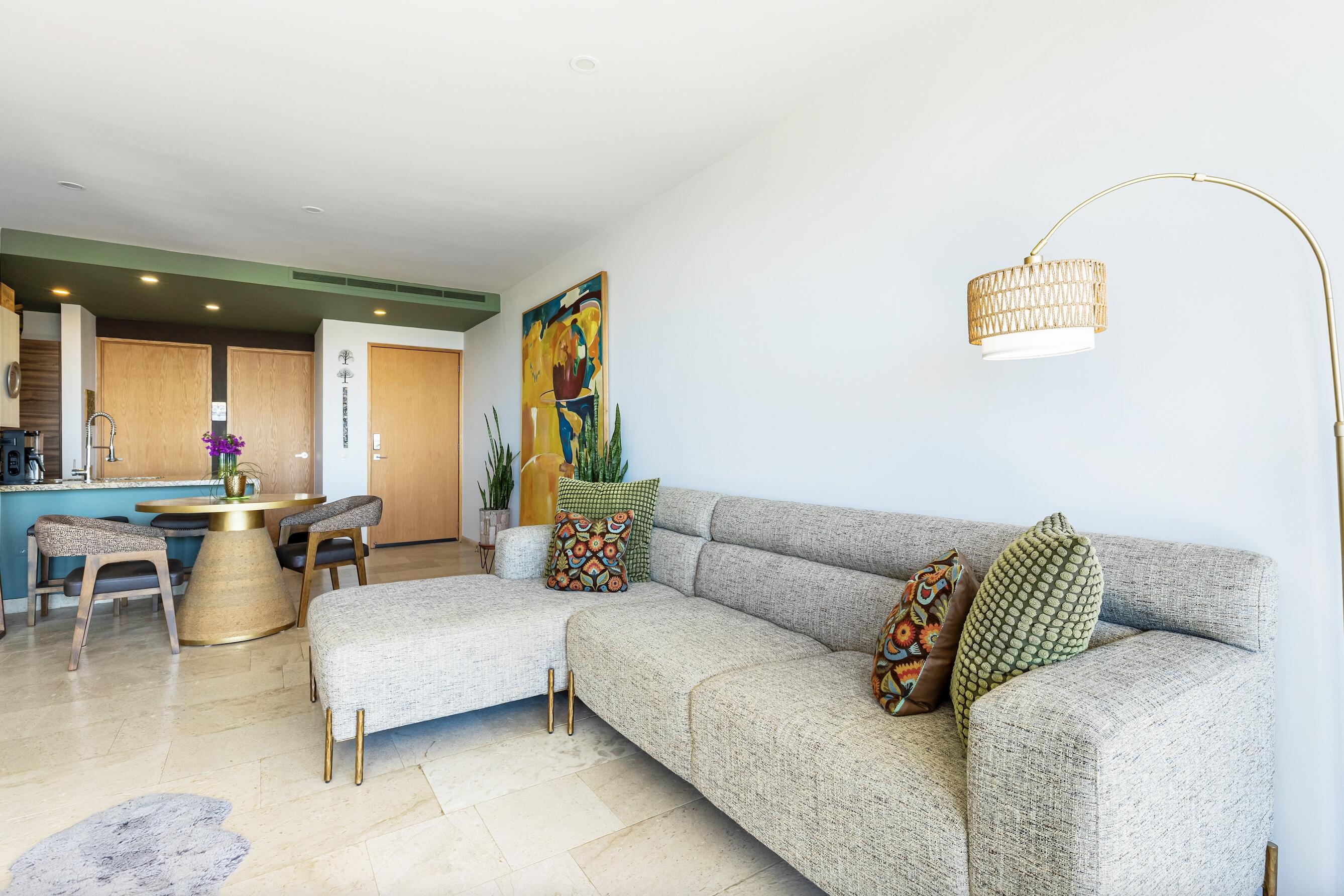 Solaria, Solaria G104