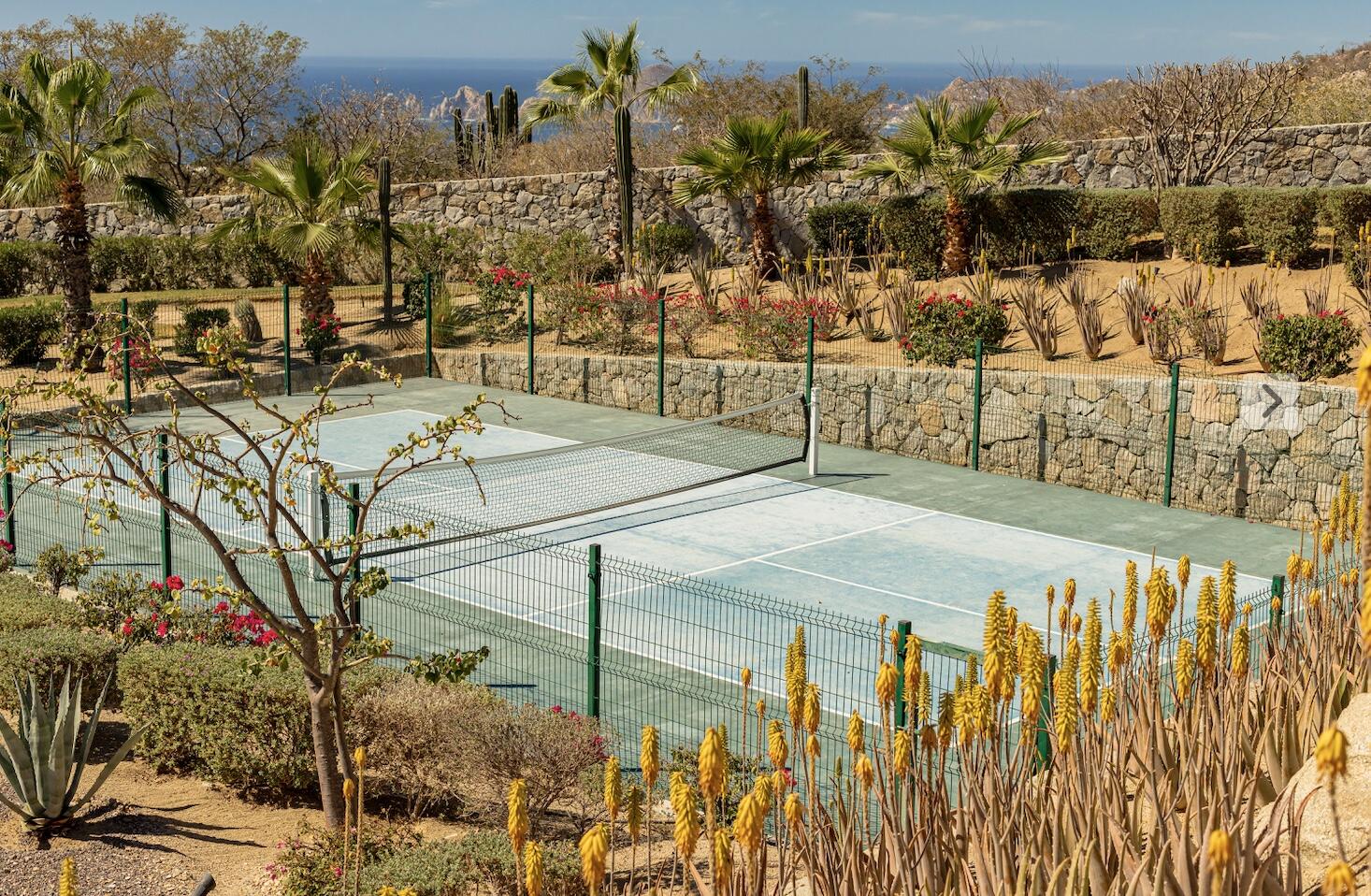 Solaria, Solaria G104